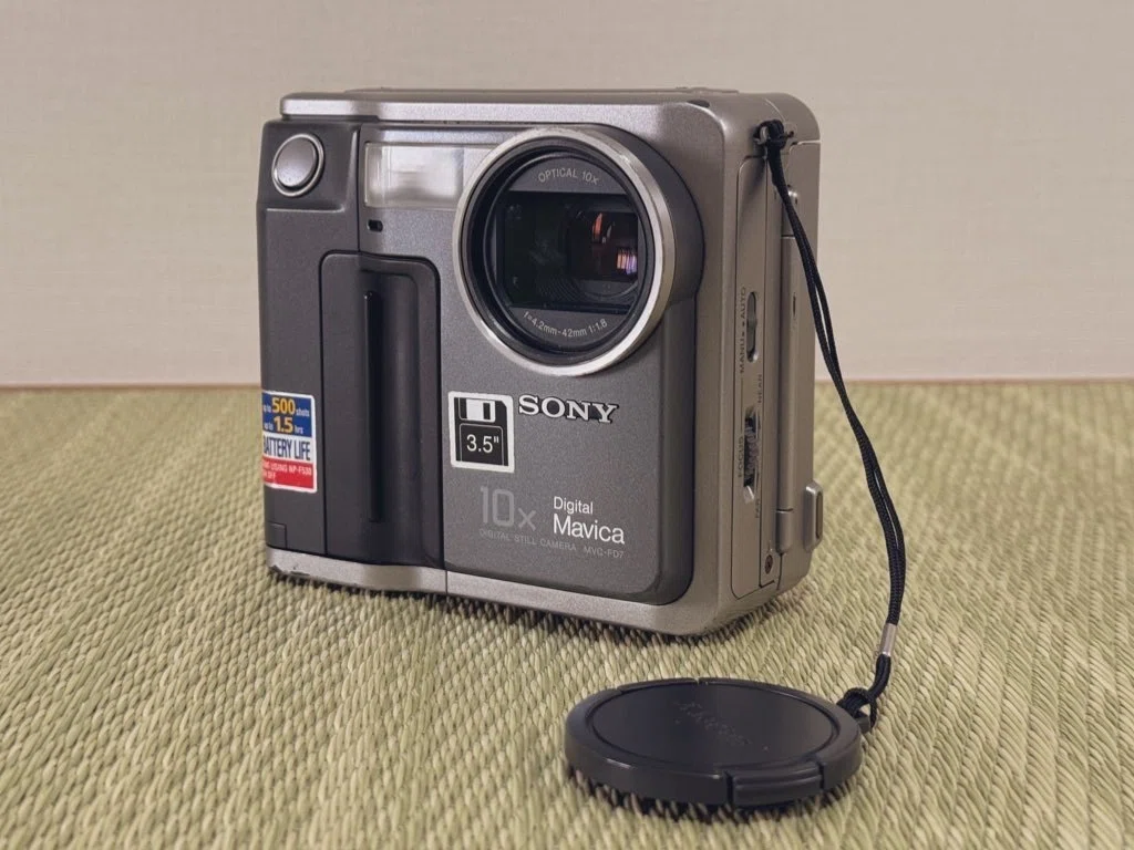 皐月戯藝的カメラ散歩 #1 (SONY Digital Mavica MVC-FD7)｜皐月戯藝