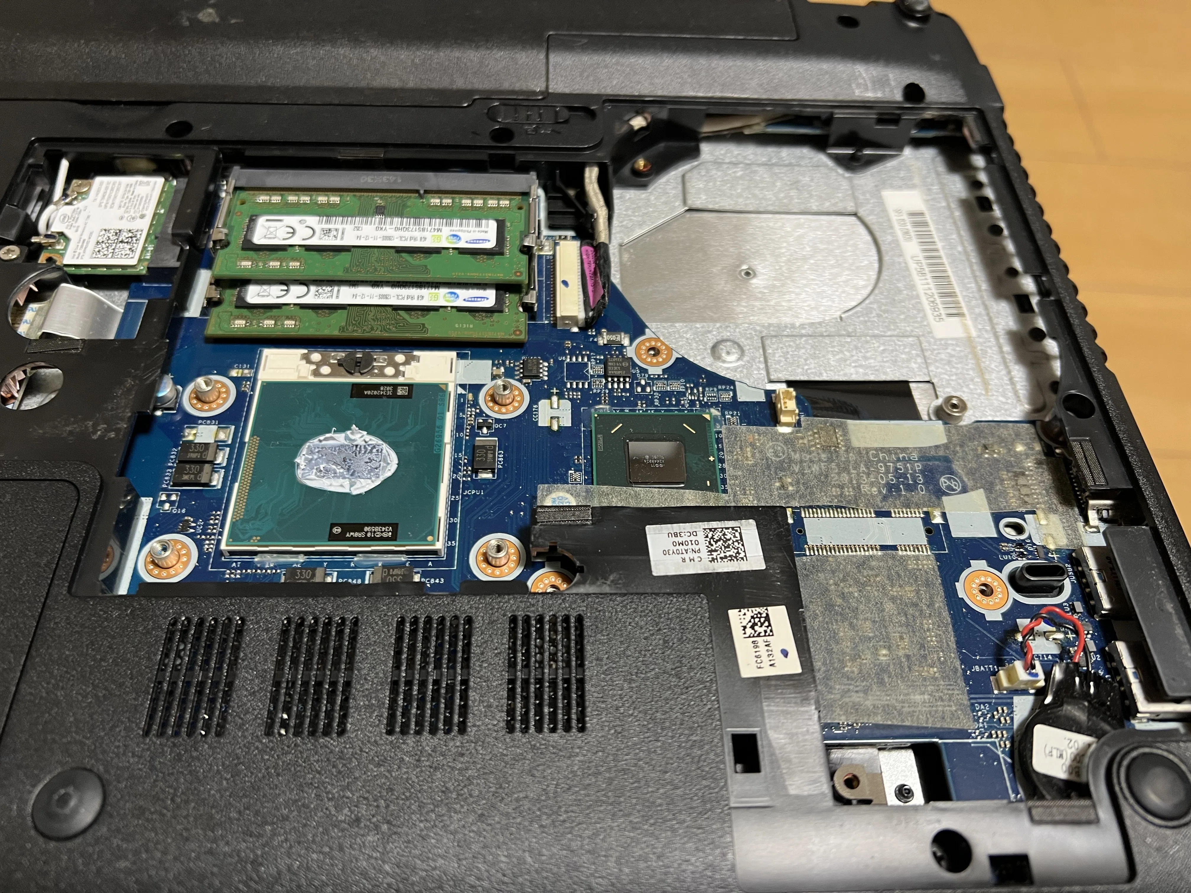 NEC LaVie S LS150/RS-Rの改造②【CPU再換装、SSD容量変更】｜Dano_