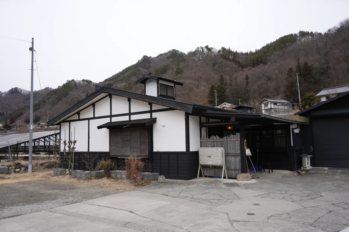 信州手打蕎道 奈賀井 外観