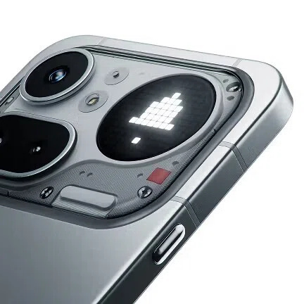 今までとは違うデザインと最強カメラ Nothing Phone(4a)Pro日本発売