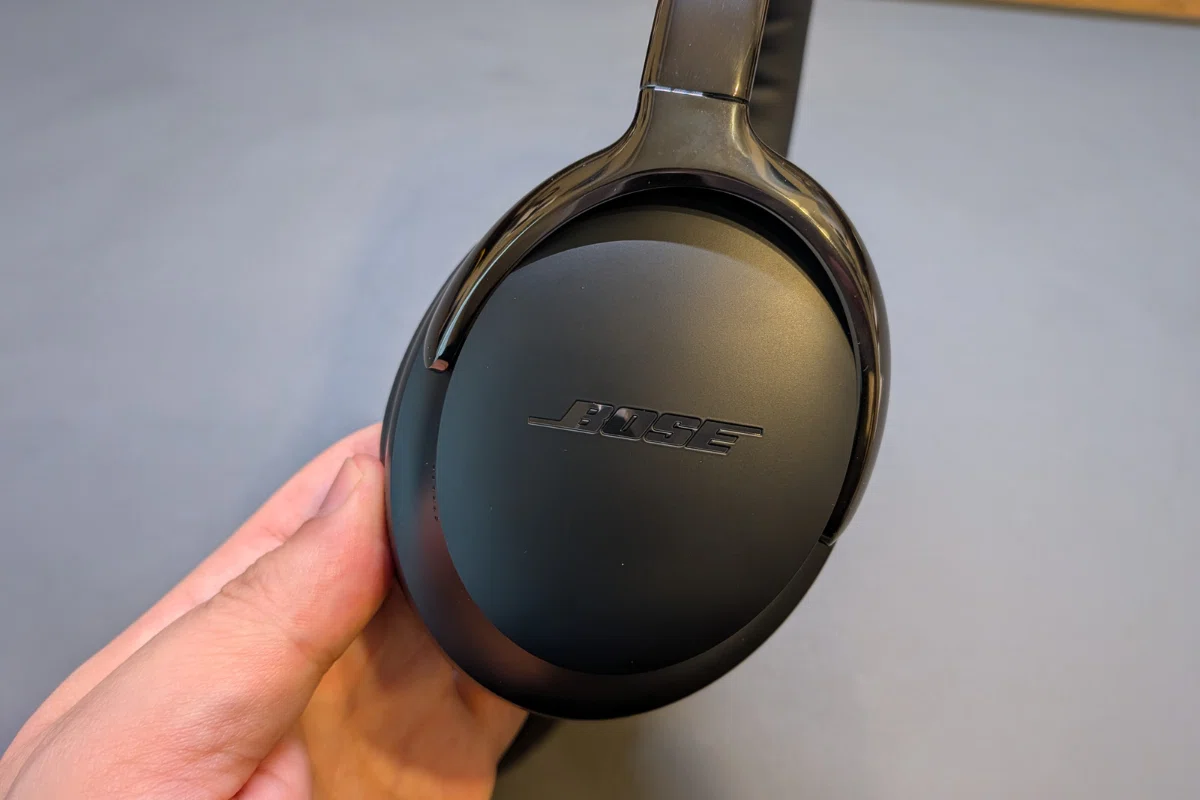 Bose QuietComfort Ultra Headphones(第2世代)レビュー!ノイキャン目的で買ったのにシネマモードにハマった話