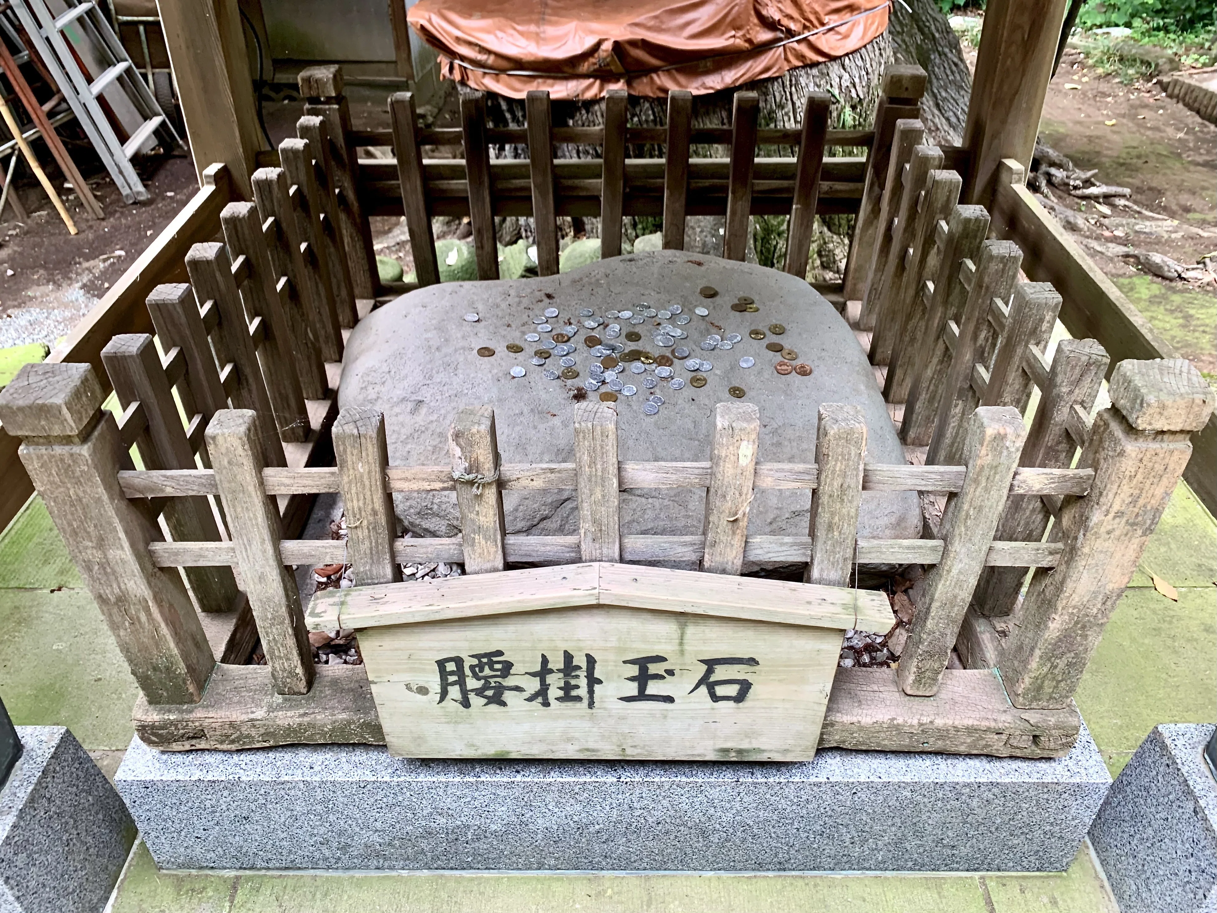 各地に残る「ヤマトタケルの腰掛石」｜ついでに古墳時代SFアニメ