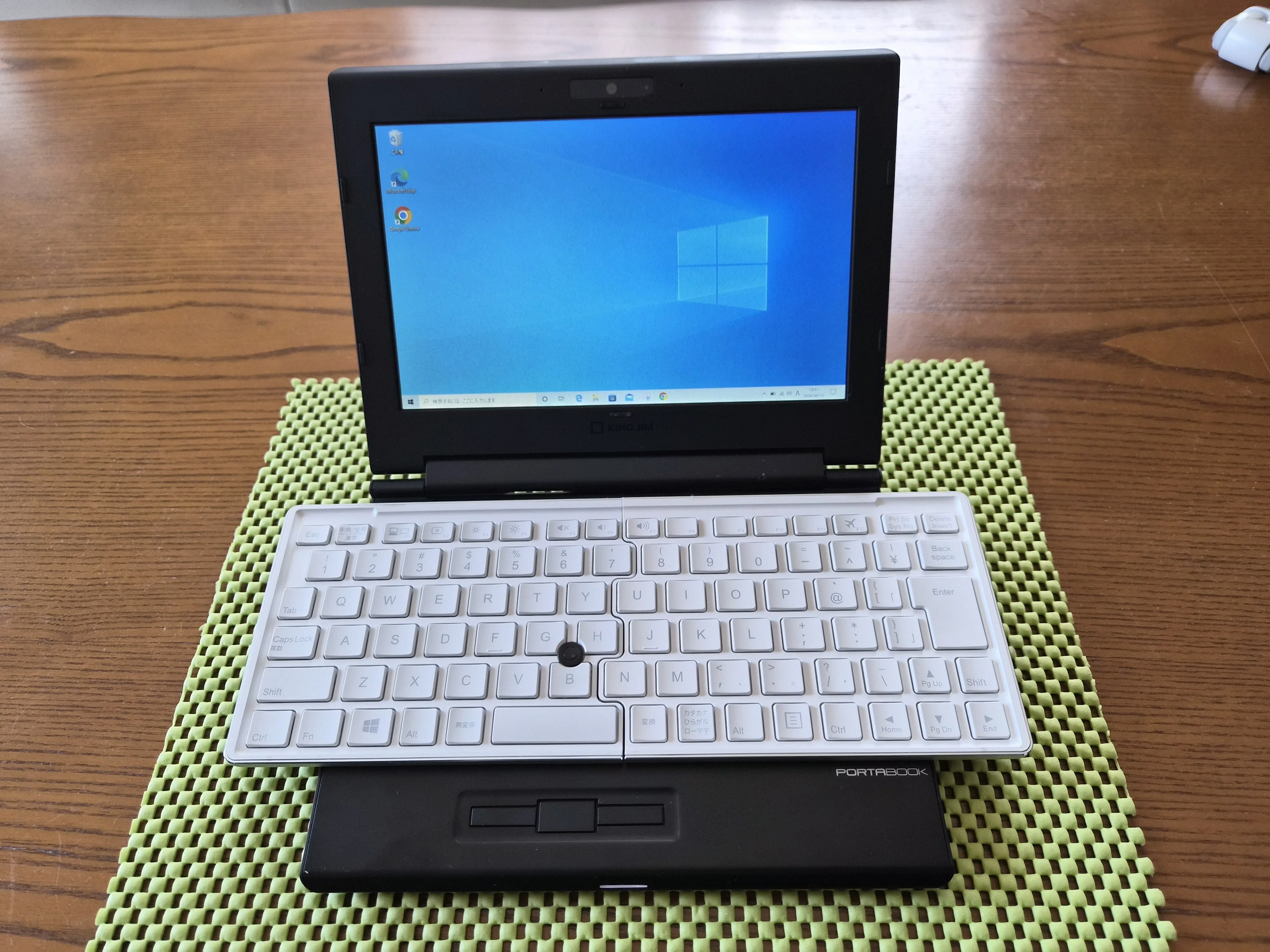 変態パソコンシリーズ 第7弾キングジム PORTABOOK XMC10 実機レビュー