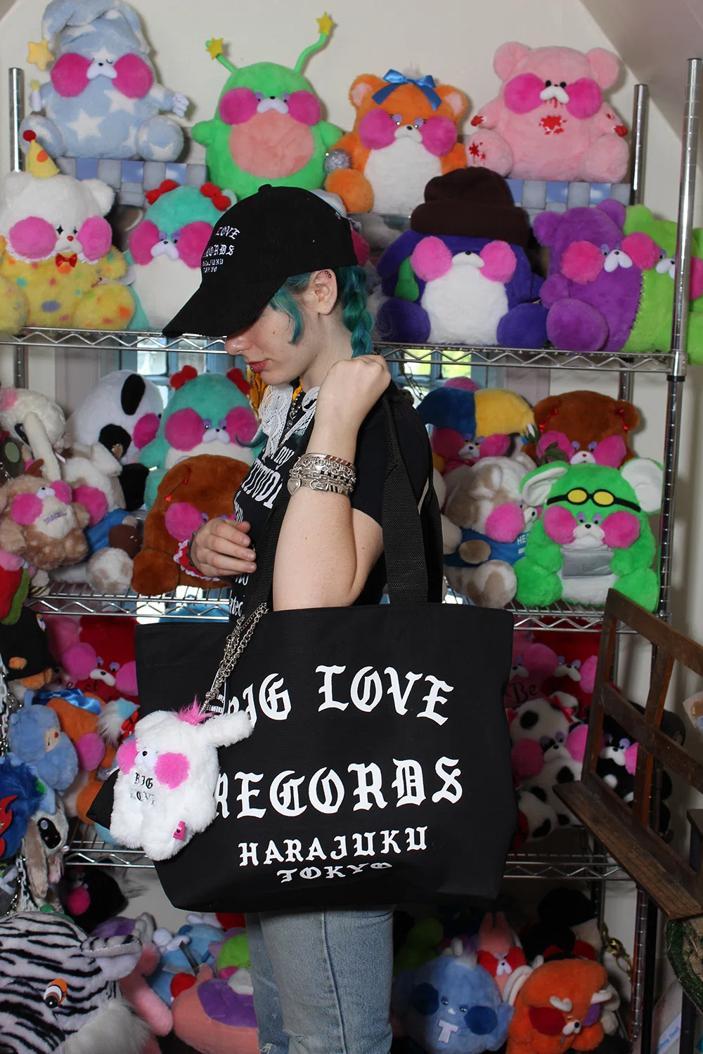 BIG LOVE RECORDS x Plushie Loveのコラボくんついに発売｜仲真史 NAKA