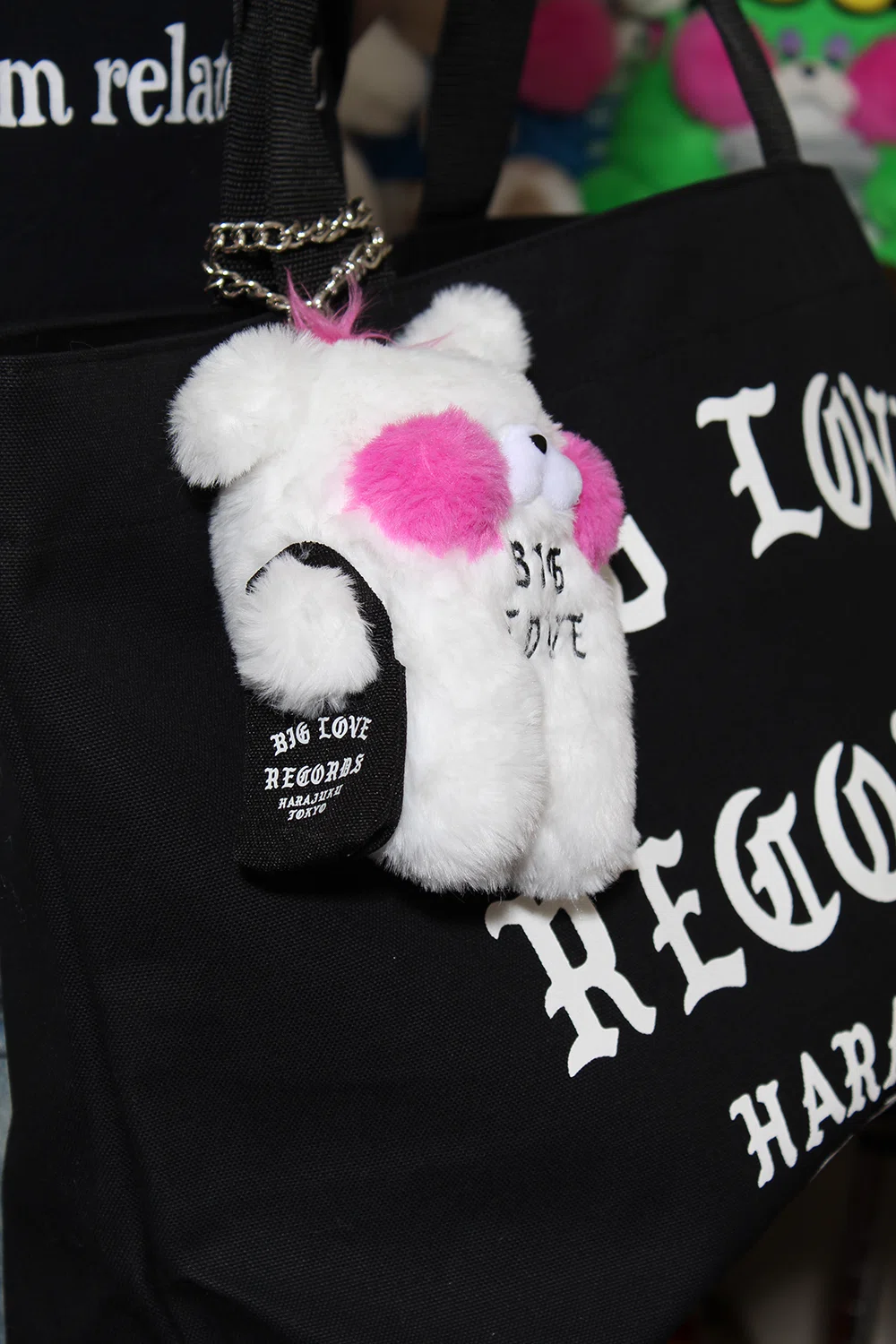 BIG LOVE RECORDS x Plushie Loveのコラボくんついに発売｜仲真史 NAKA