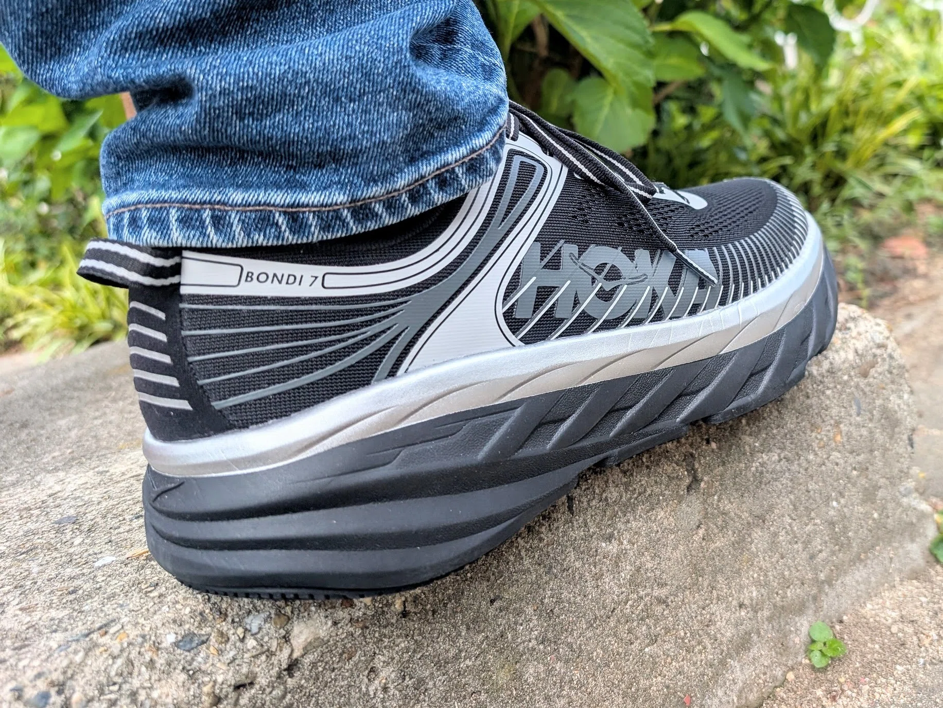 ホカ　復刻ボンダイ7 25cm HOKA】復刻したボンダイ7は疲れにくい＆おしゃれのダブルパンチ。完成