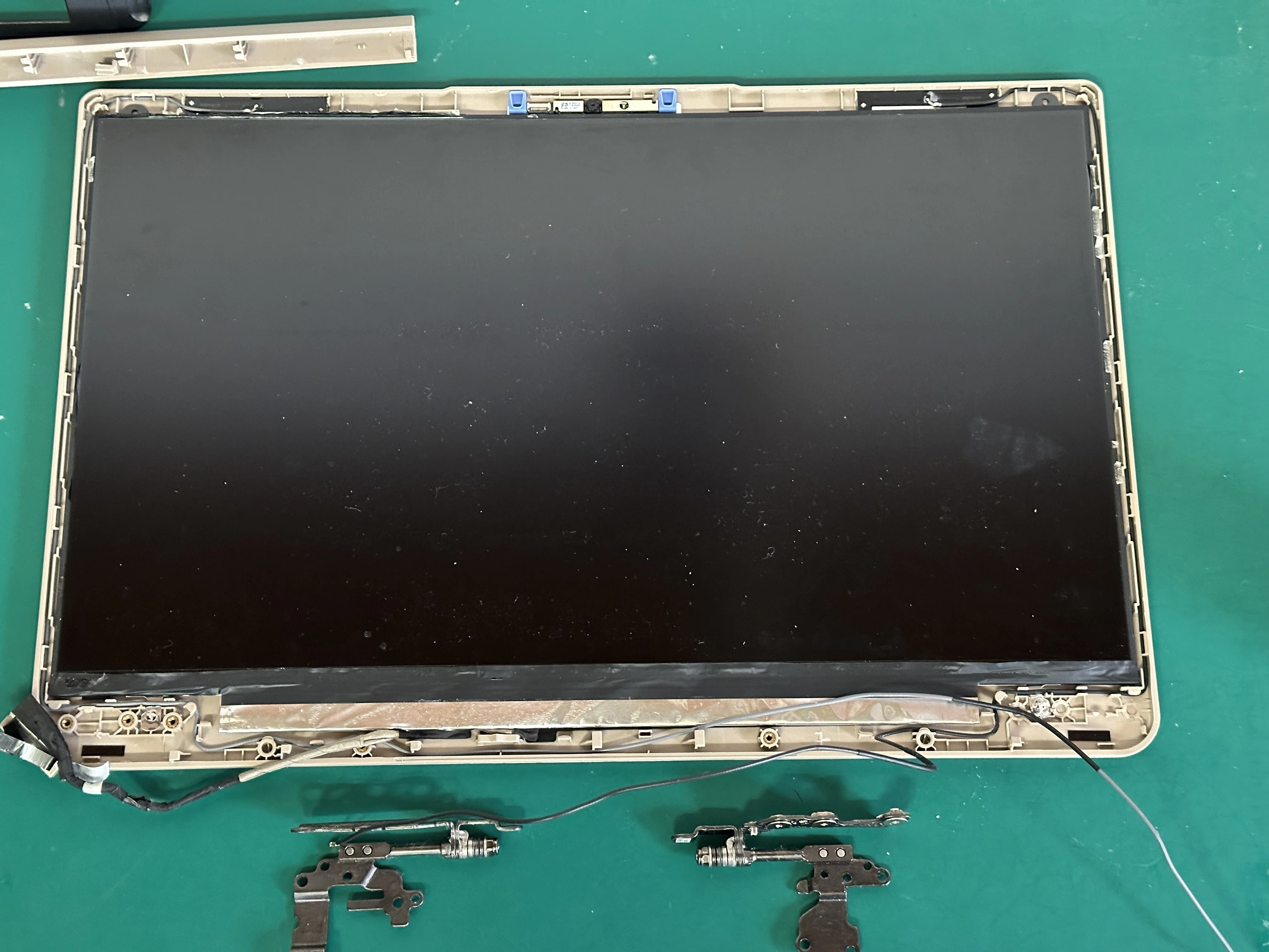 IdeaPad Slim 170 開閉出来ない | ヒンジ修復 | パソコン修理 札幌