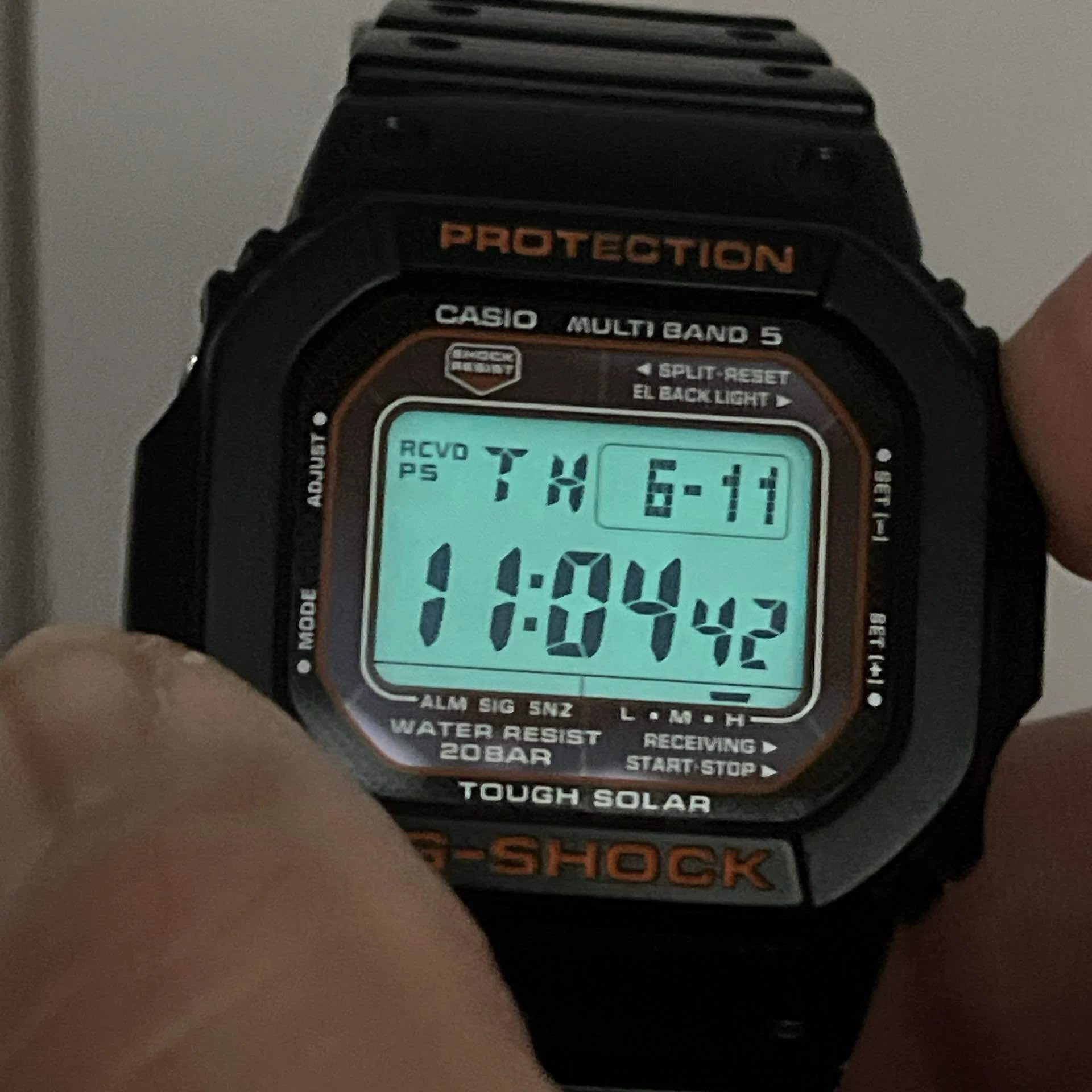 スクエアの系譜に宿るプロ仕様の魂。G-SHOCK「GW-M5600R」の圧倒的な 