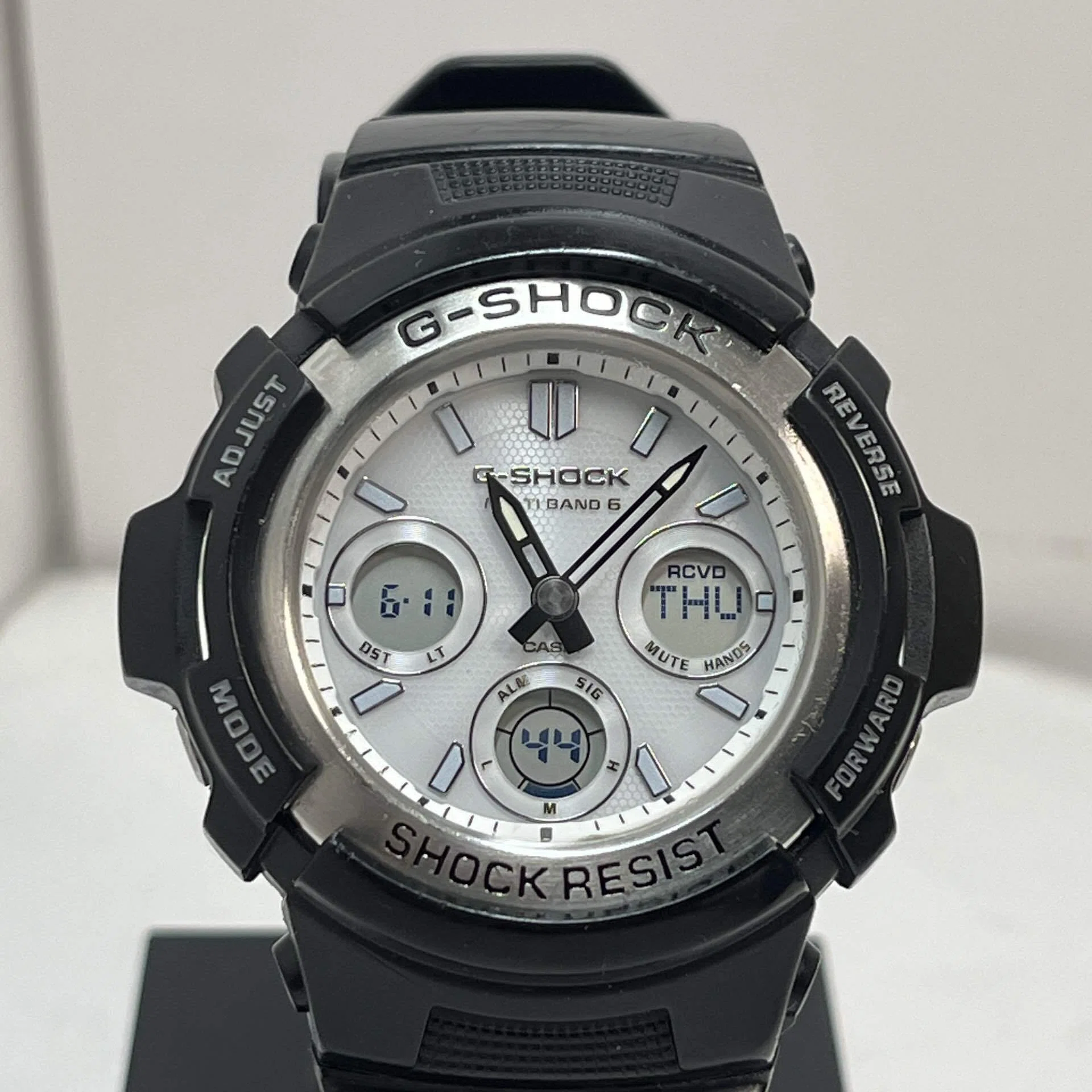 アナデジの極致。G-SHOCK「AWG-M100S」が魅せる緻密な実用美 ⌚｜ヒロケン