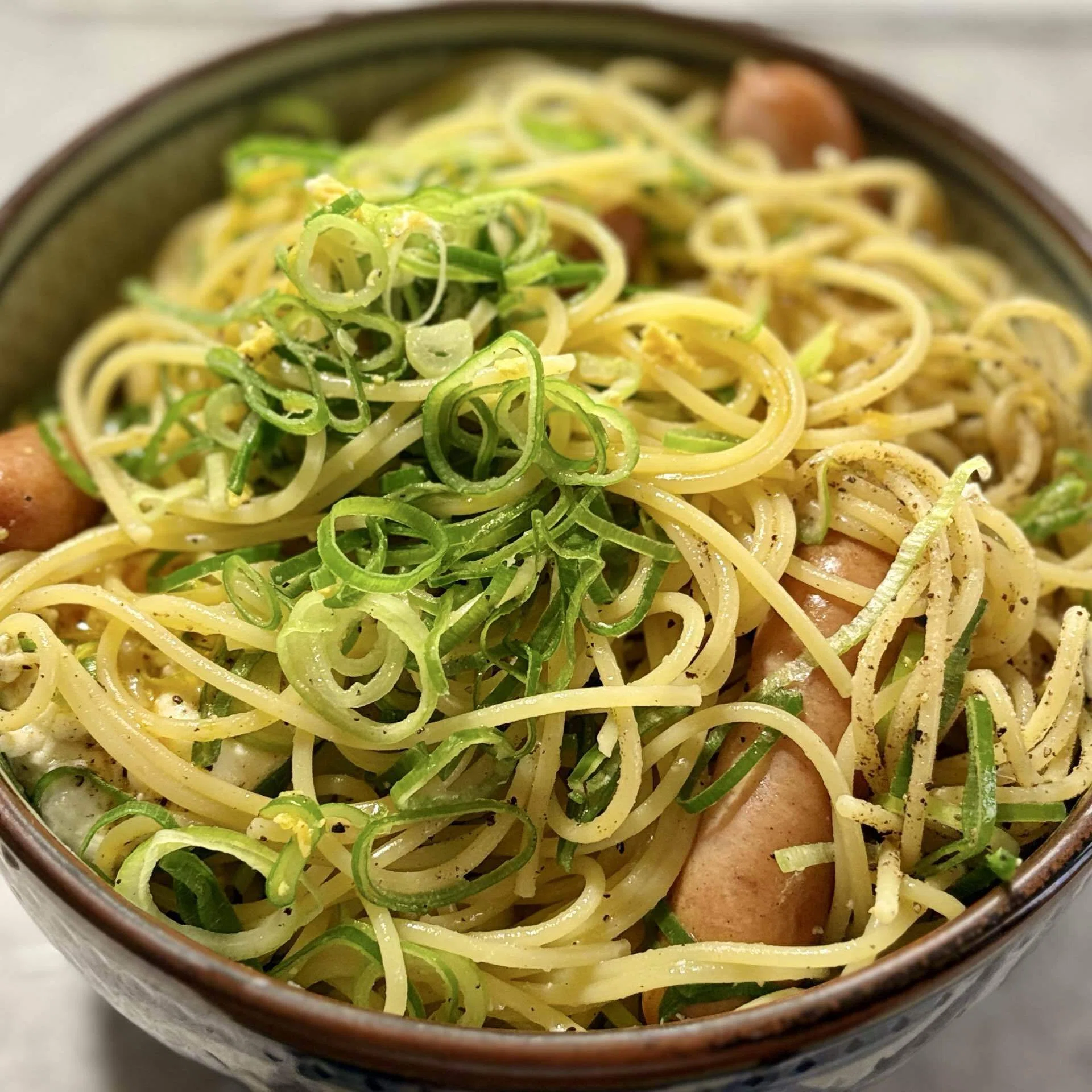コンビニ材で作るネギ和えペペロンチーノ｜ZUSH