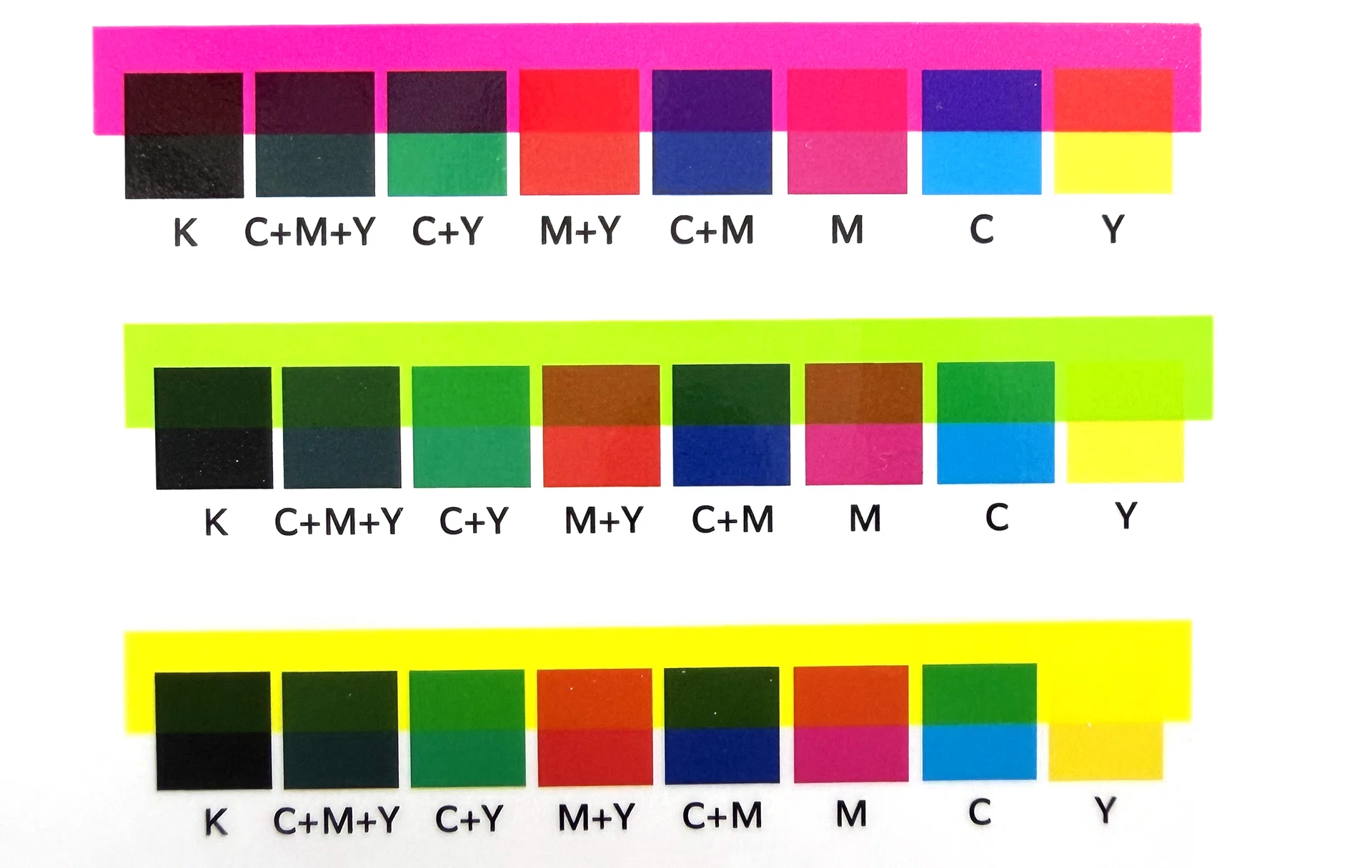 印刷サンプル配布中】CMYKを超えた色で表紙をもっと自由に。「NEON