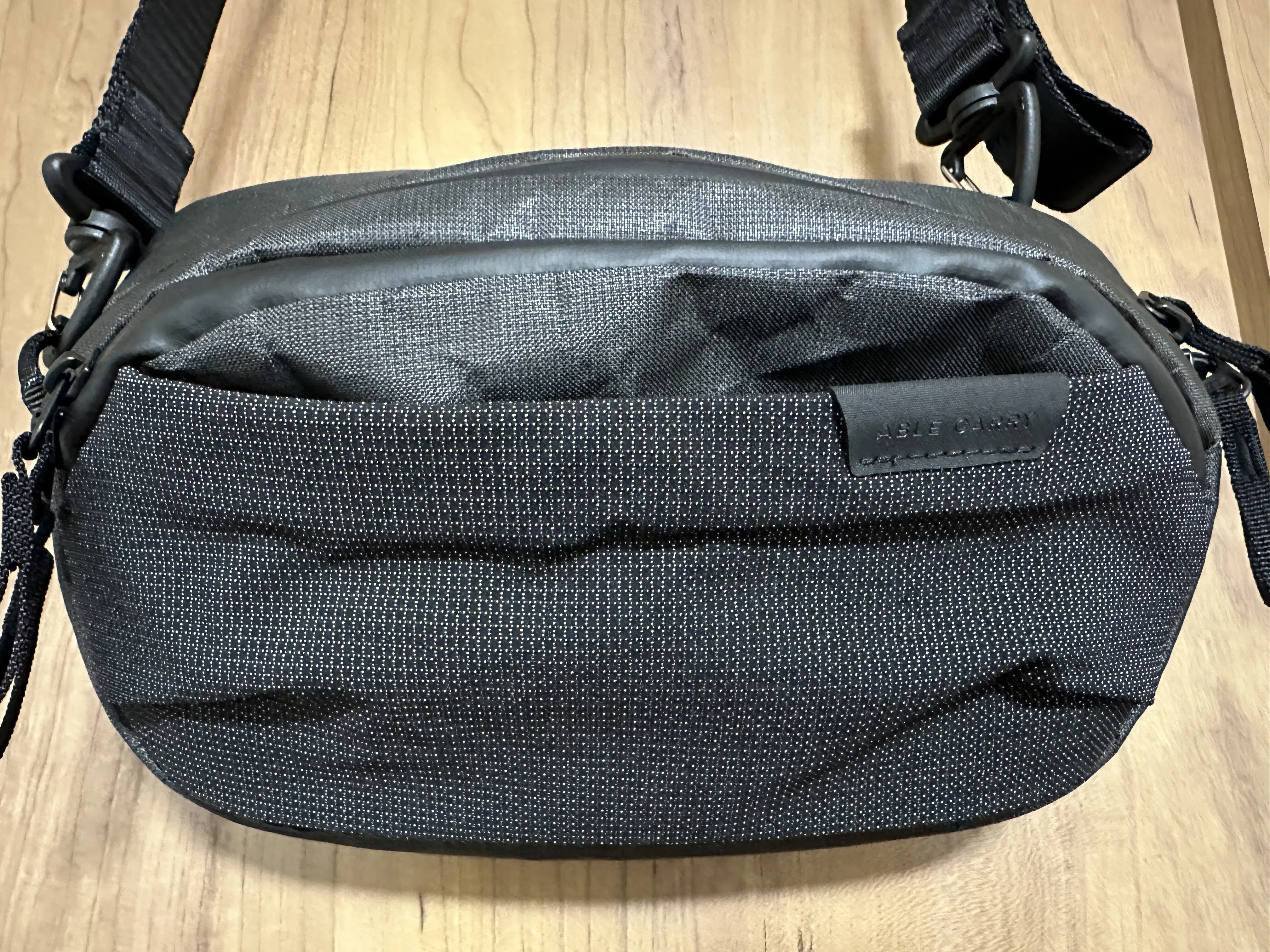 ついに出会えた最高の相棒！Able Carry「Core Sling」｜ひろあそび