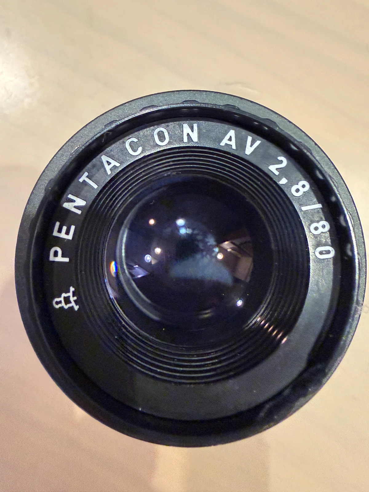 1万円台で買えるシャボン玉ボケ】Pentacon Diaplan 80mm M42 レビュー 