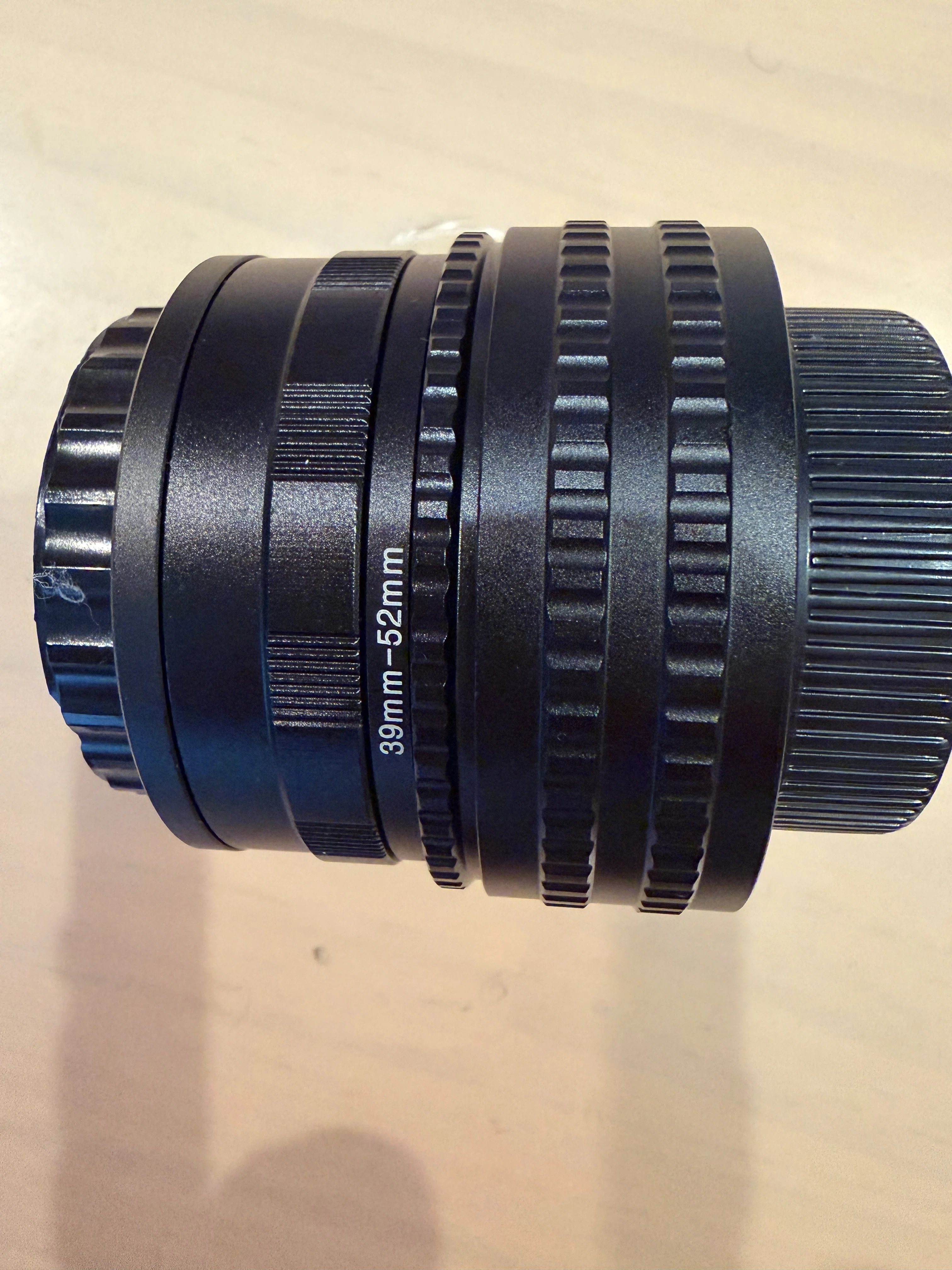 1万円台で買えるシャボン玉ボケ】Pentacon Diaplan 80mm M42 レビュー