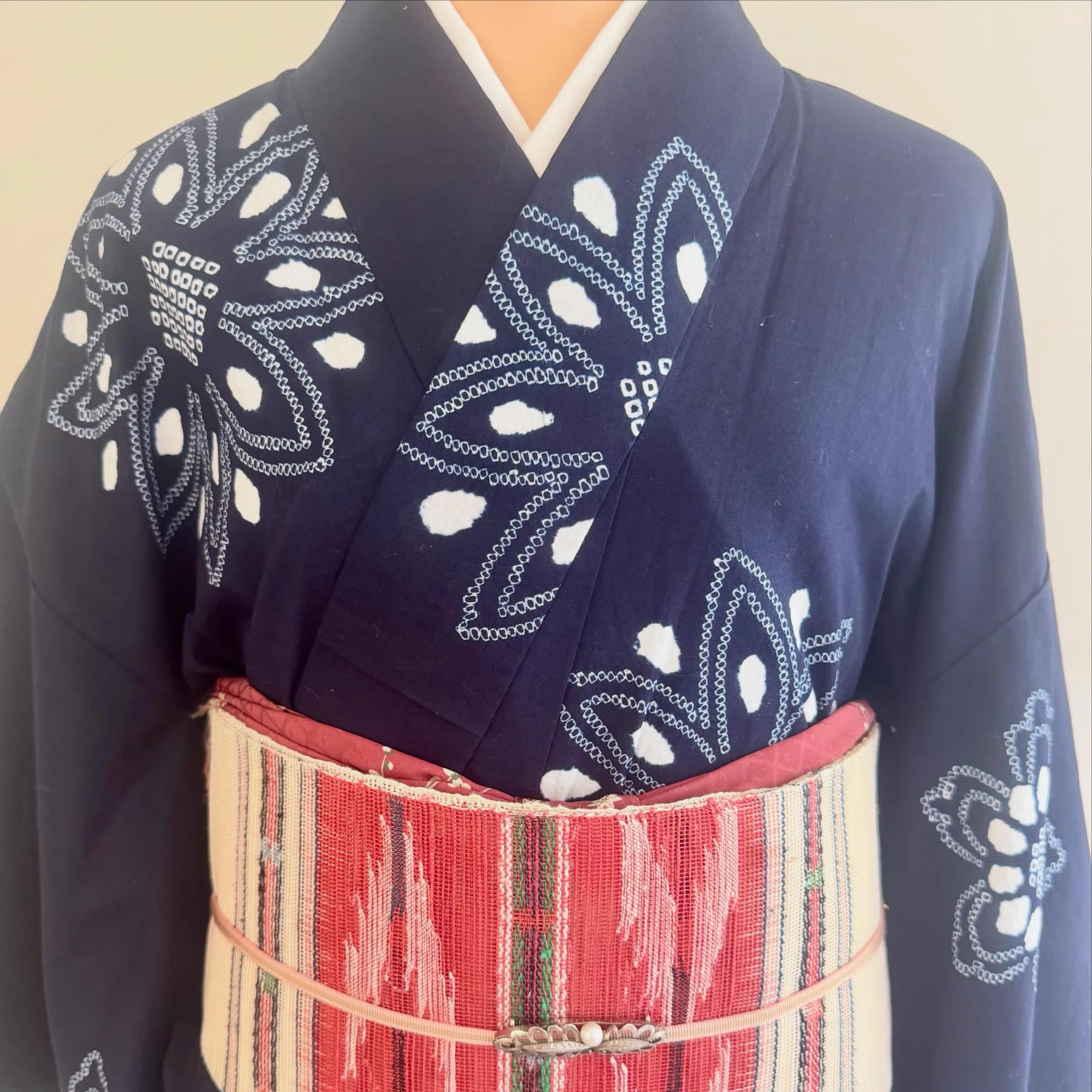 飛び柄　絞り　浴衣　綿縮み 飛び柄の絞り浴衣｜夢吉きもの
