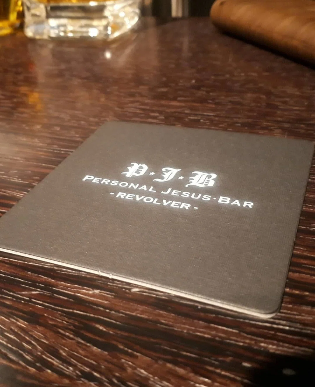 氷室京介】西麻布『PERSONAL JESUS BAR -REVOLVER-』｜たっど0511