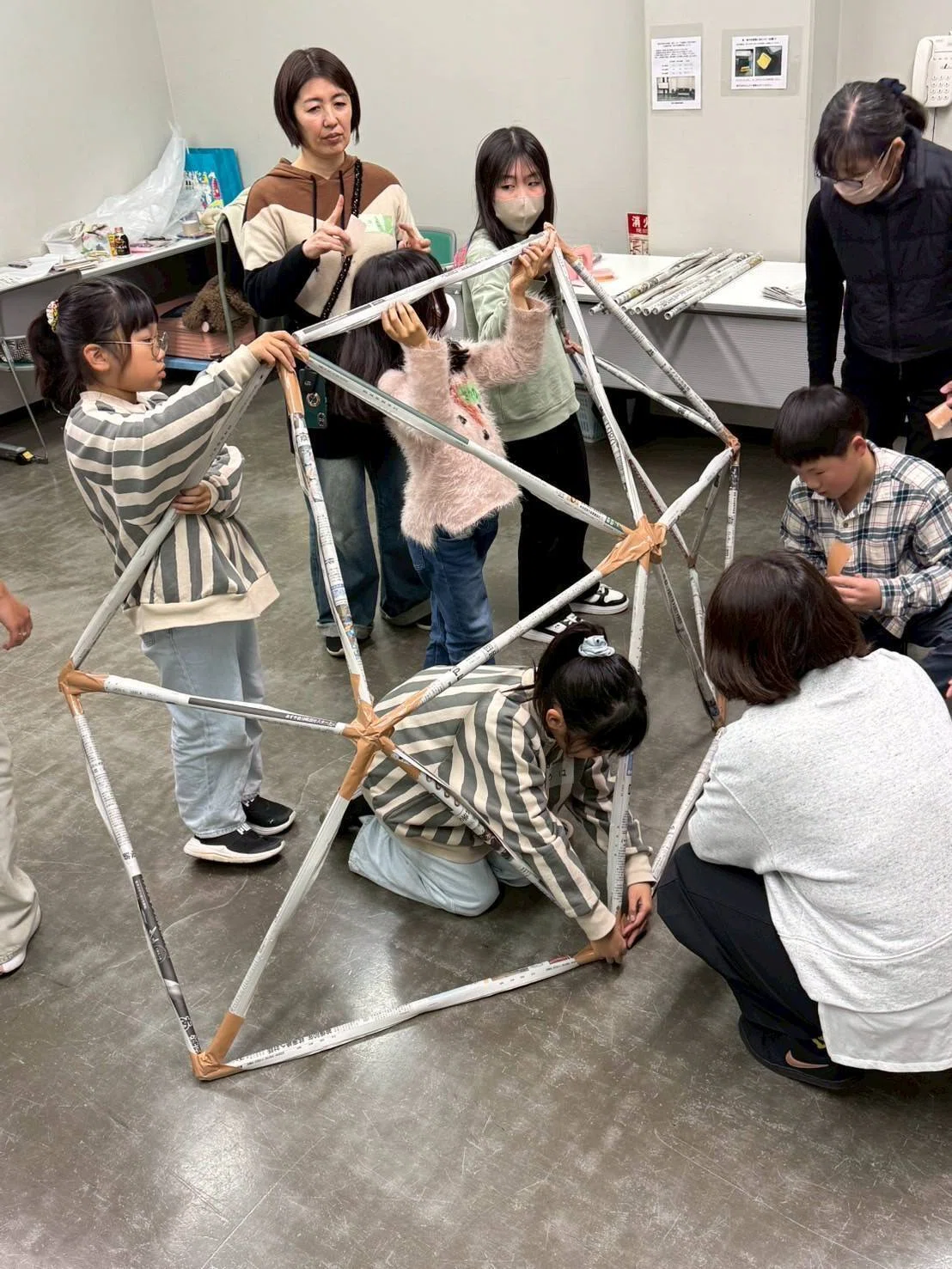 満席🈵【札幌開催】10/11(日)「新聞紙でひみつ基地をつくる!」ワーク