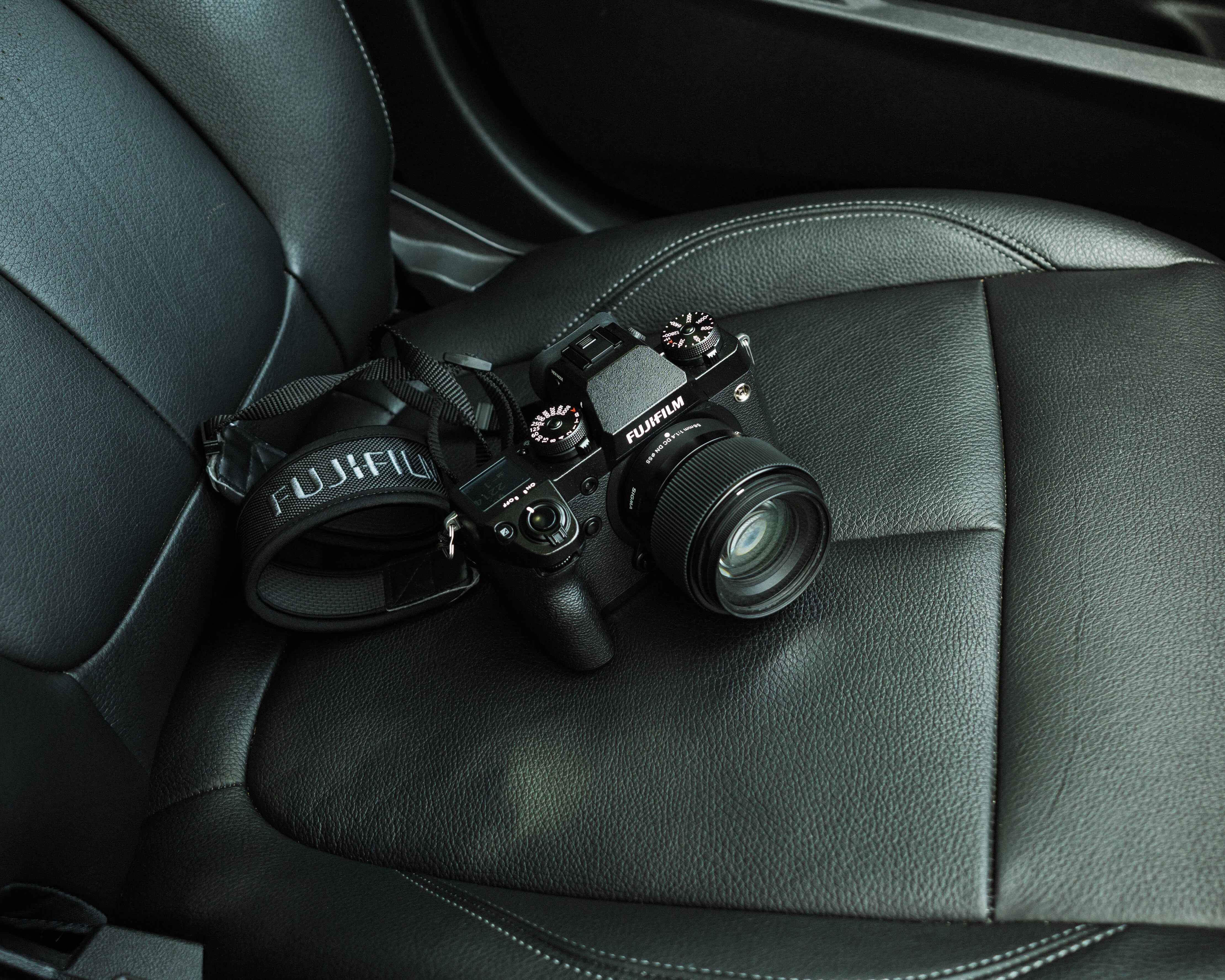 FUJIFILM X-H1というカメラ｜鈴木ユートピア