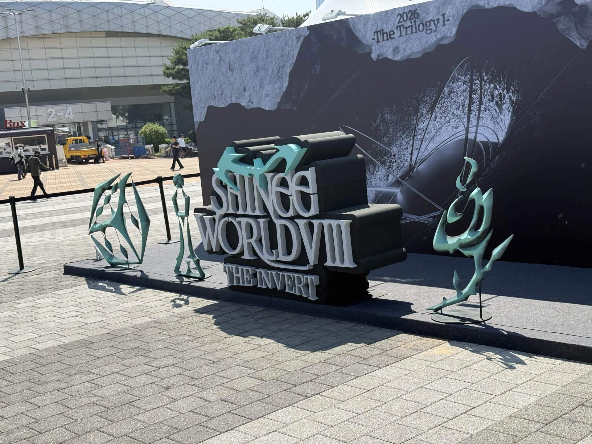SHINee WORLD VIII : 人生初のソウルコンに行った話｜るんるん