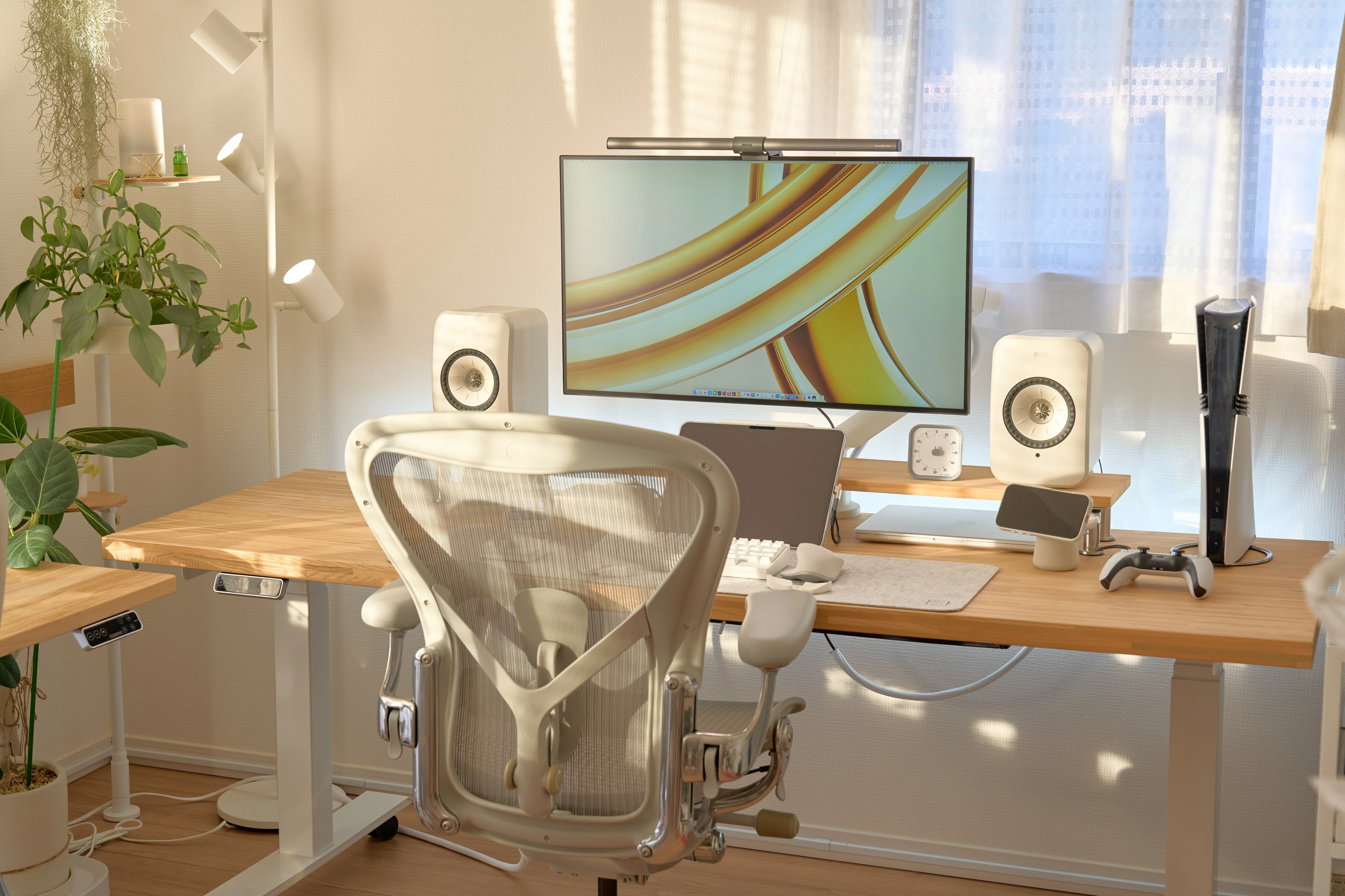 PREDUCTS DESK - ATELIERでデスクを全リセットした話｜天板とサイズで