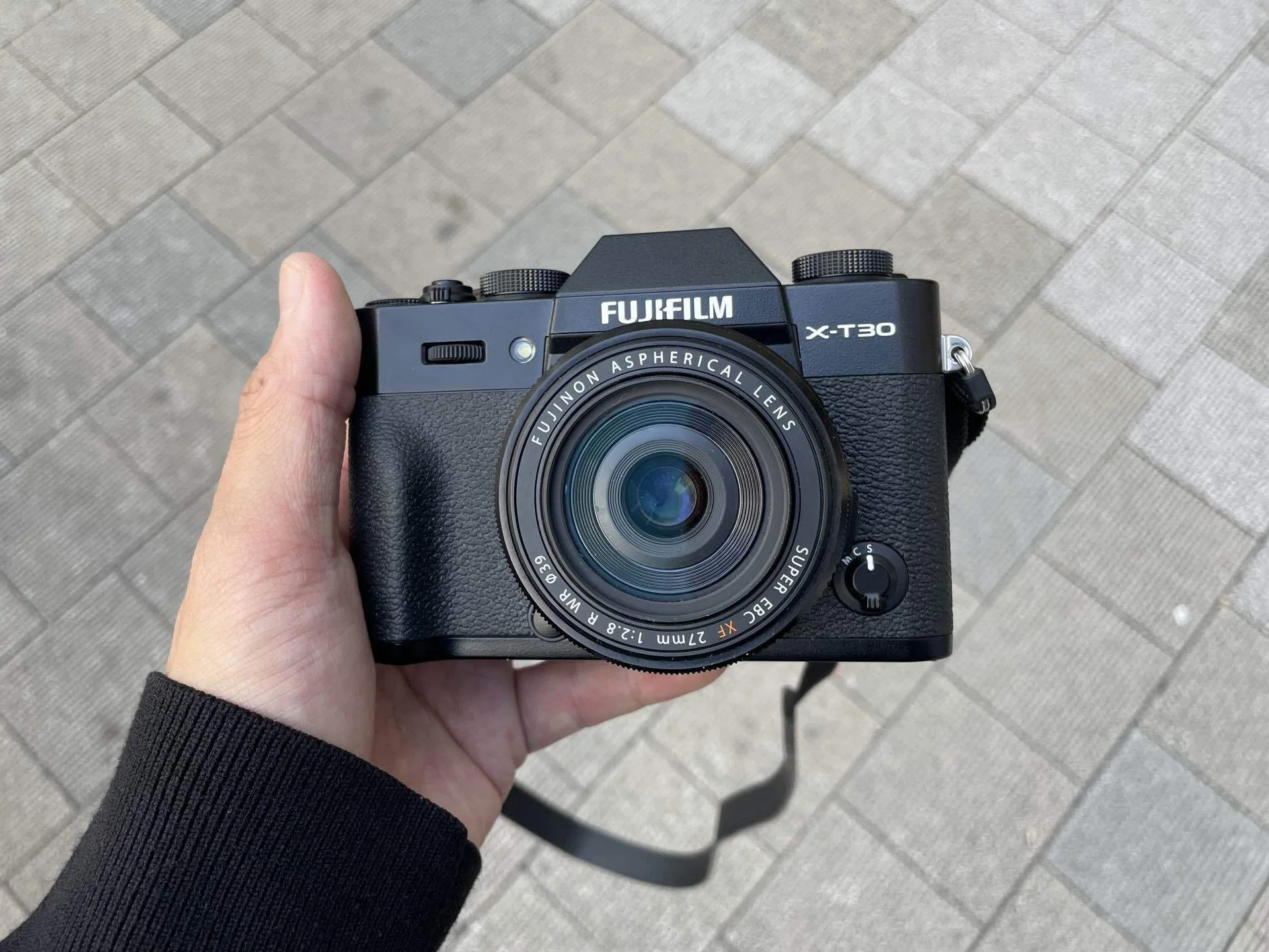 XF27mm F/2.8 R WRは最高のパンケーキレンズ｜tomohi