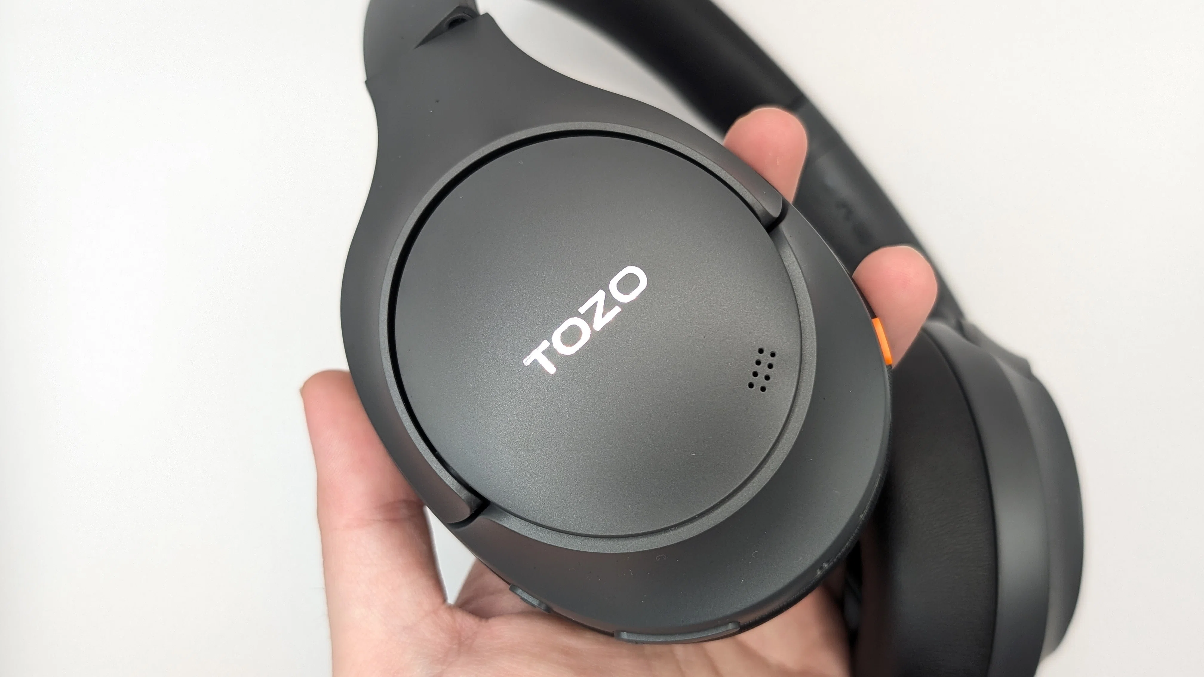 TOZO HT3 レビュー 「ライブ会場っぽい響き」がクセになる。1万円以下
