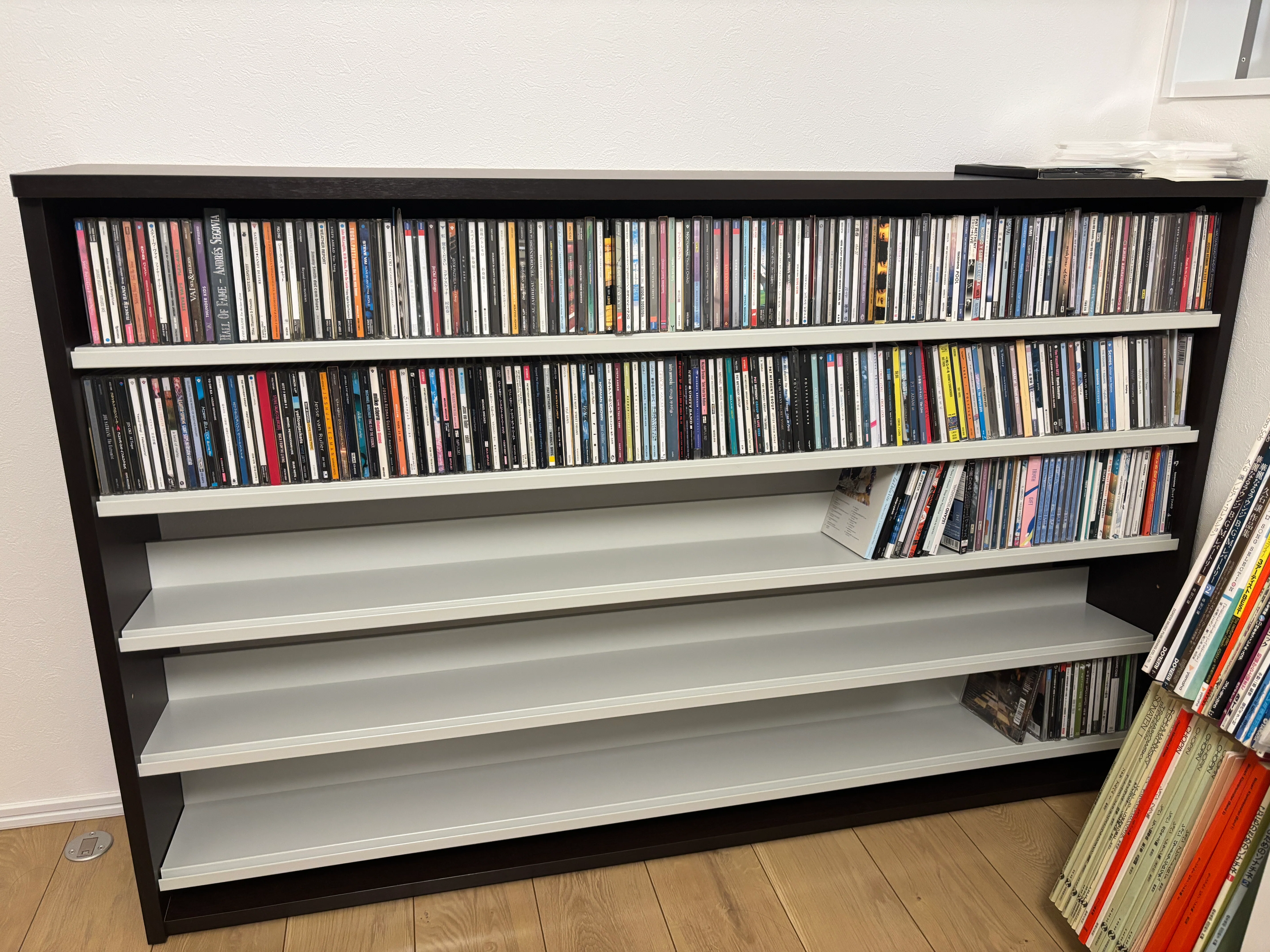2026年6月14日（日） 大量のCDを並べて眺めてみると｜Zakky