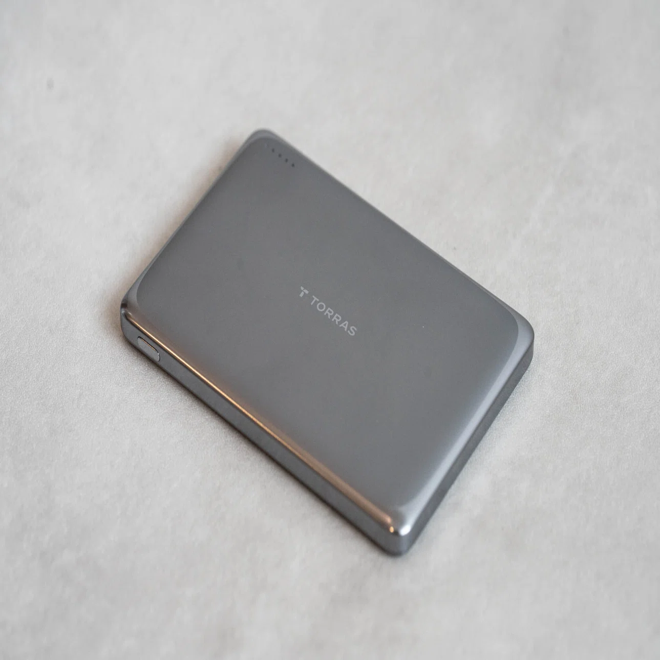 燃えないモバイルバッテリー”こと半個体電池「TORRAS MiniMag Pro