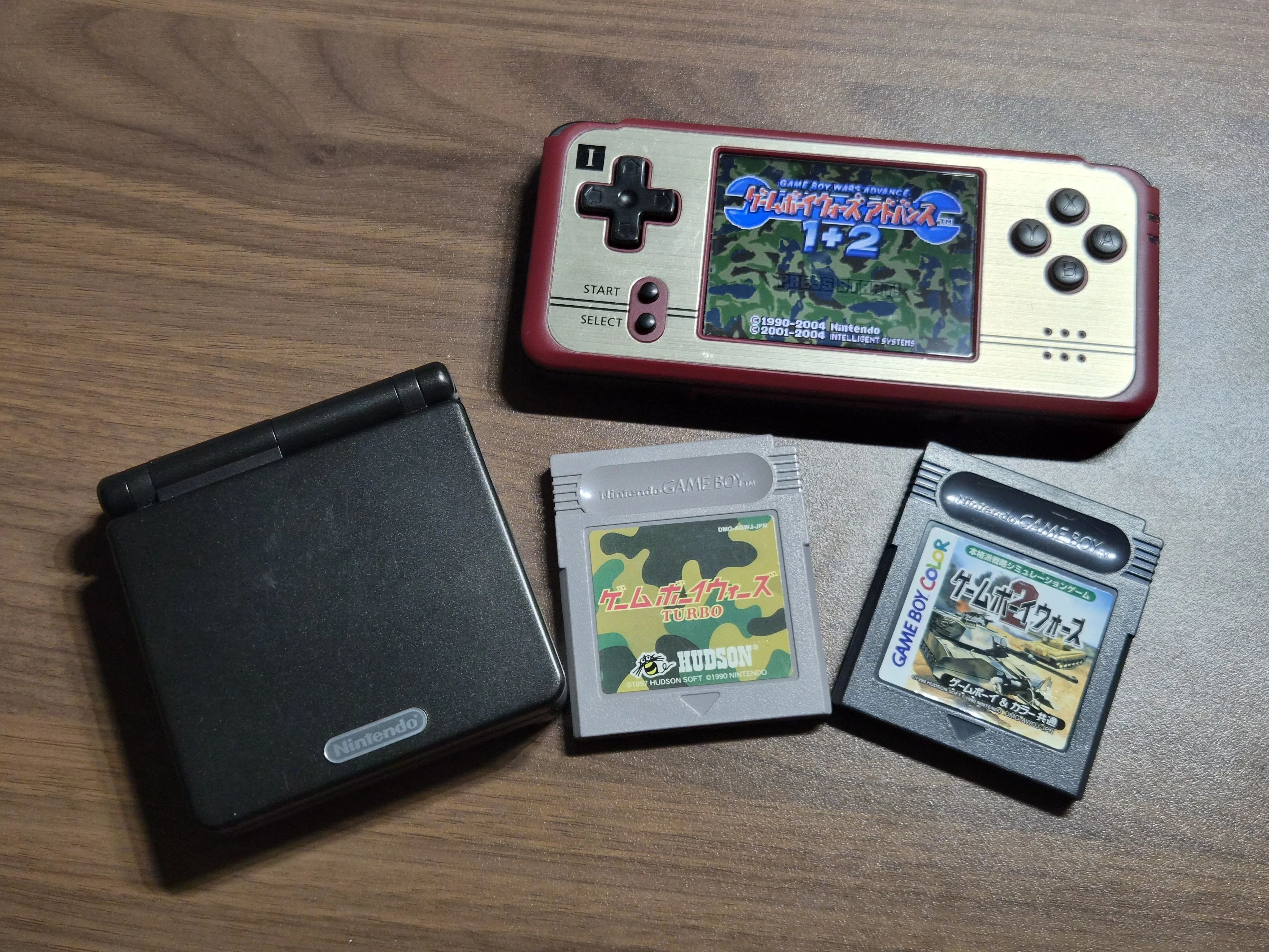 2026年にゲームボーイを中古で買うなら？→アドバンスSPが画面が明るく