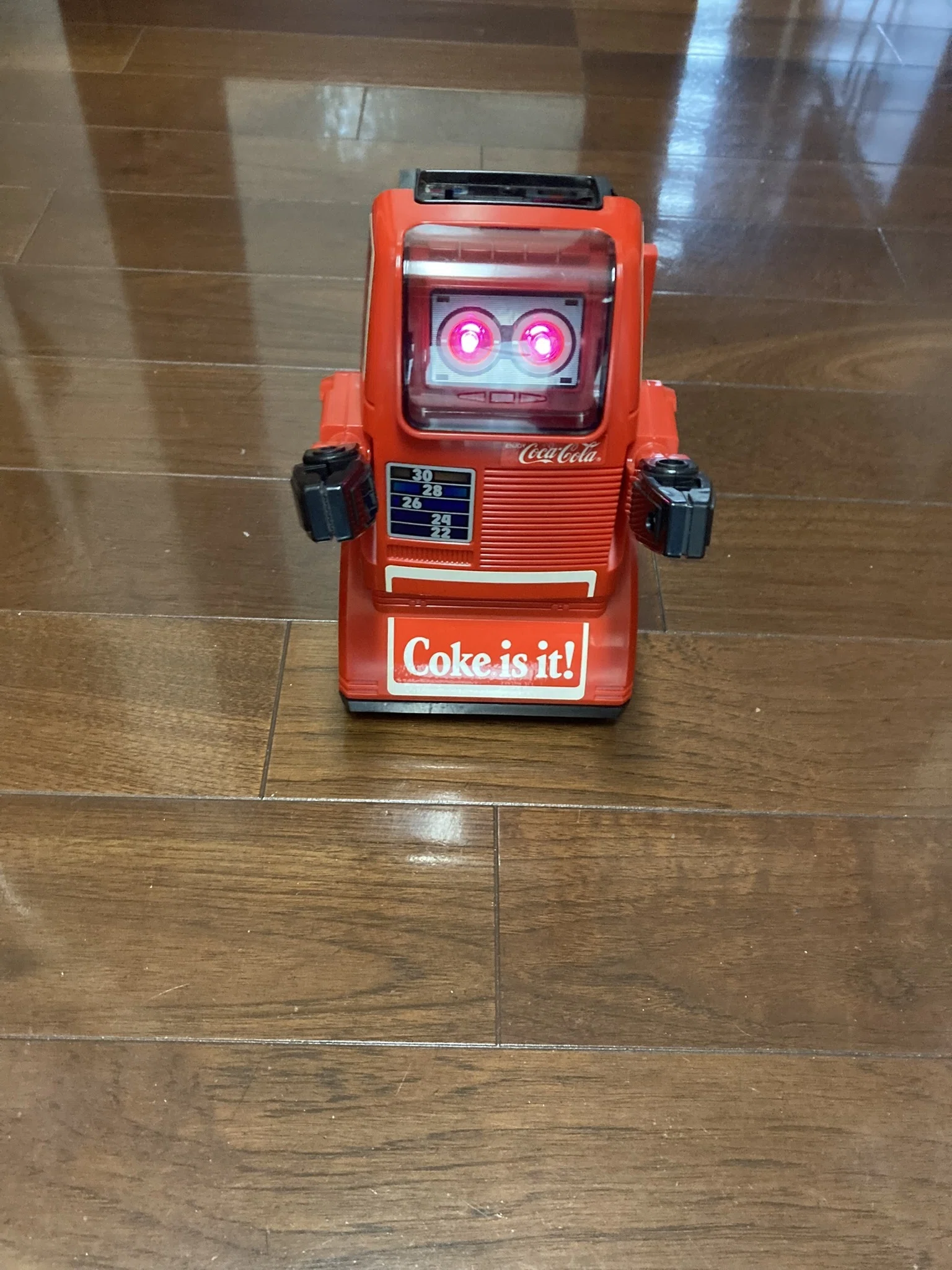 40年前のCokeのノベルティをmicro:bitラジコンに魔改造した話｜ネコマ