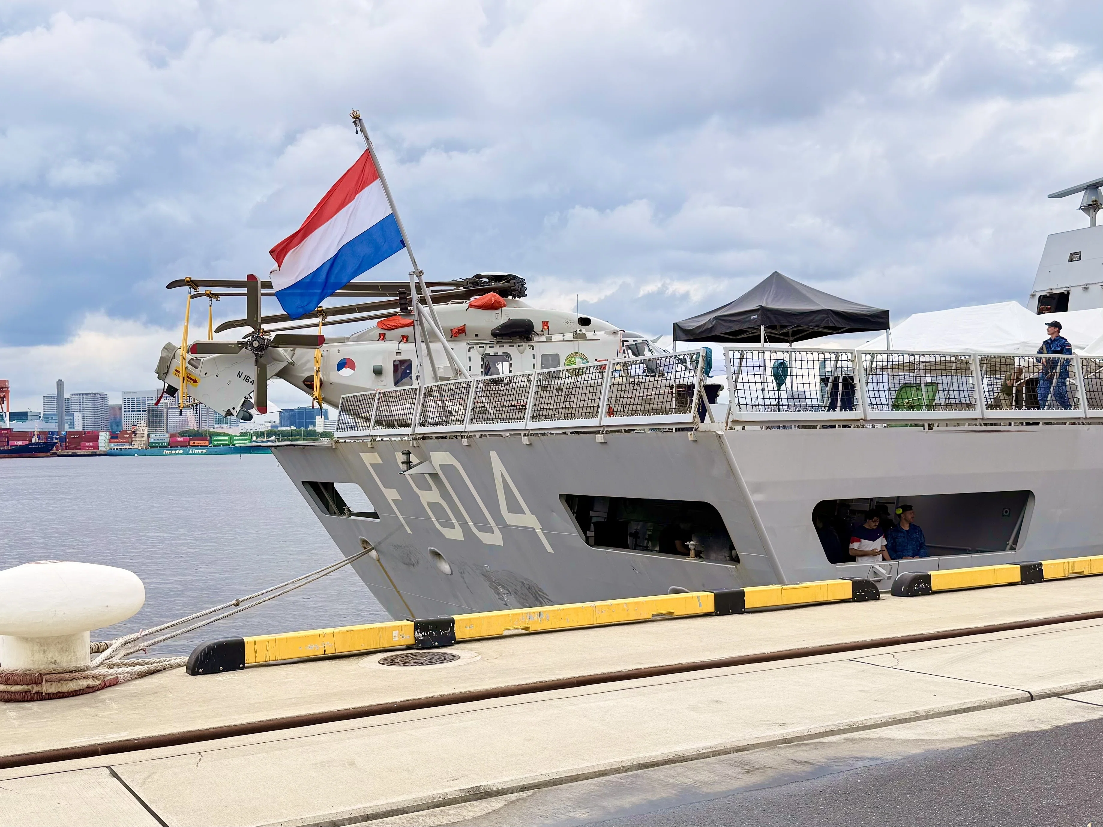 取材写真まとめ》オランダ海軍フリゲート艦「デ・ロイテル」東京港に