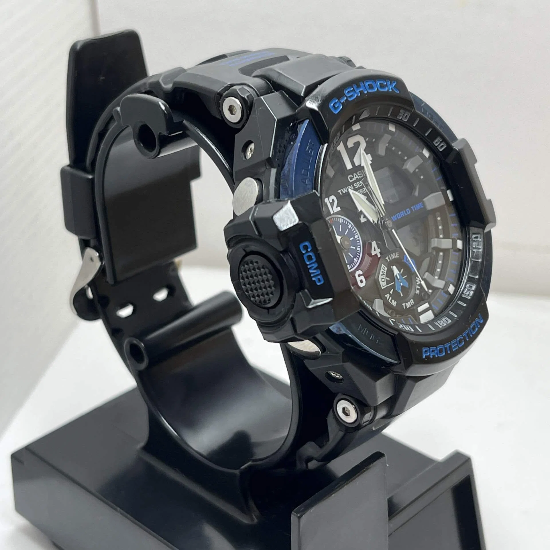 空を制するタフネス。G-SHOCK「GRAVITYMASTER GA-1100」の揺るぎない