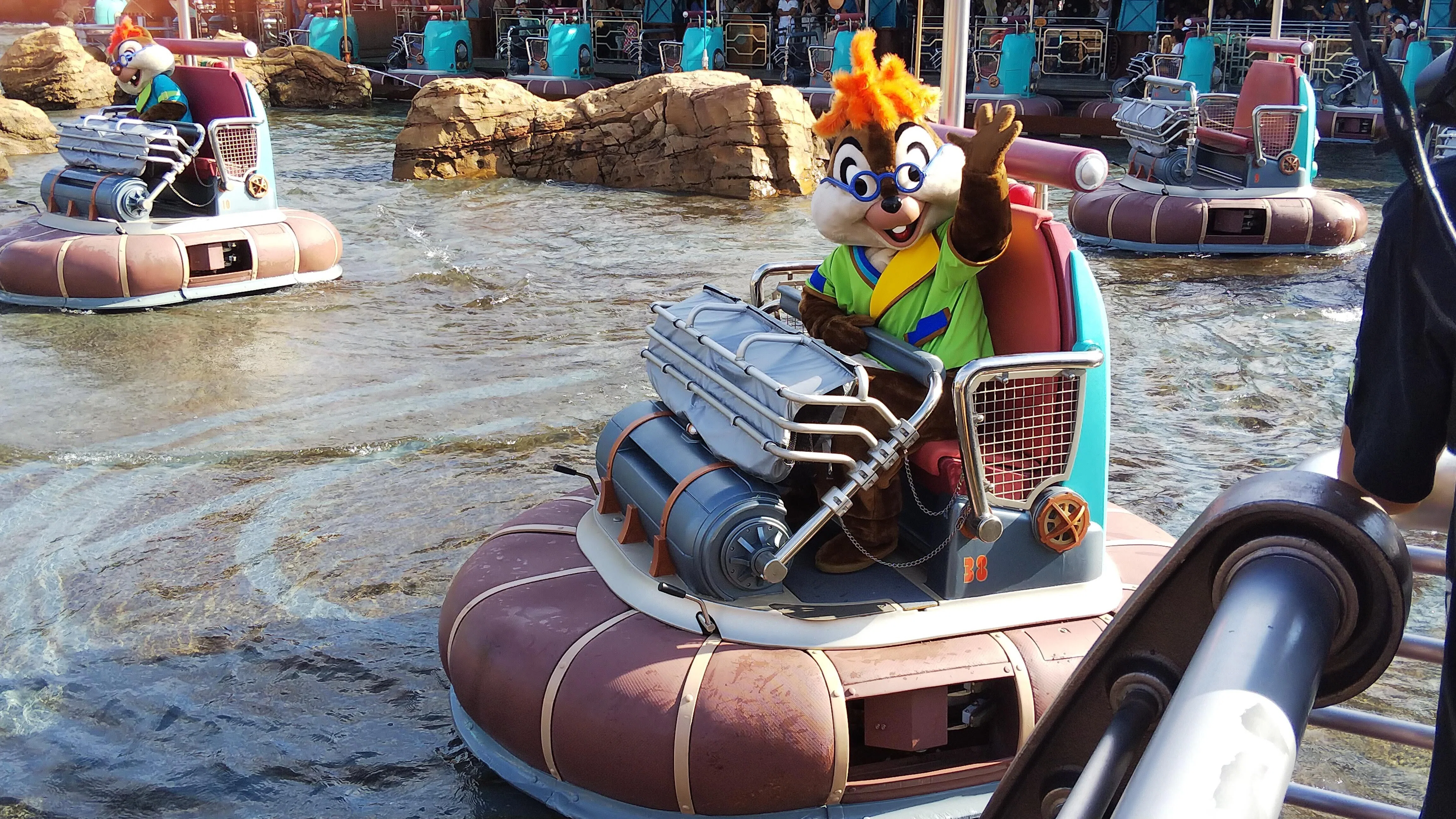 東京ディズニーリゾート　ミッキー　プルバックカー　アクアトピア アクアトピアの思い出｜伊古井みき