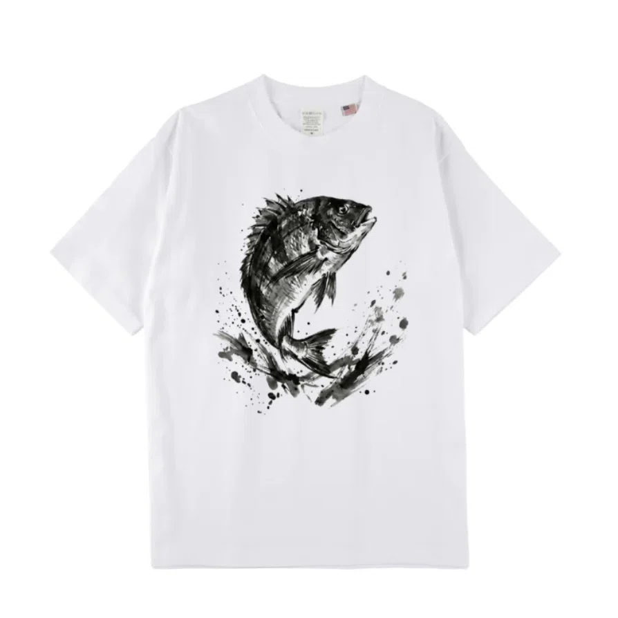 黒鯛工房2023限定TシャツLLドライ黒ヘチ落とし込みチヌちぬクロダイ未使用 26ss】墨絵Tシャツ（黒鯛/チヌ）｜KURODAI@黒鯛専門アパレルブランド