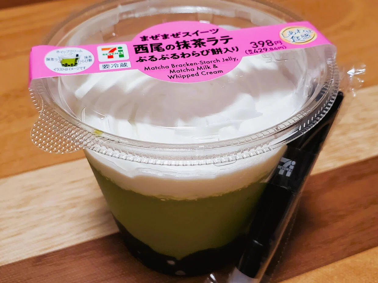 水曜コンビニスイーツ 2026.6.17 ｜おくむらなをし