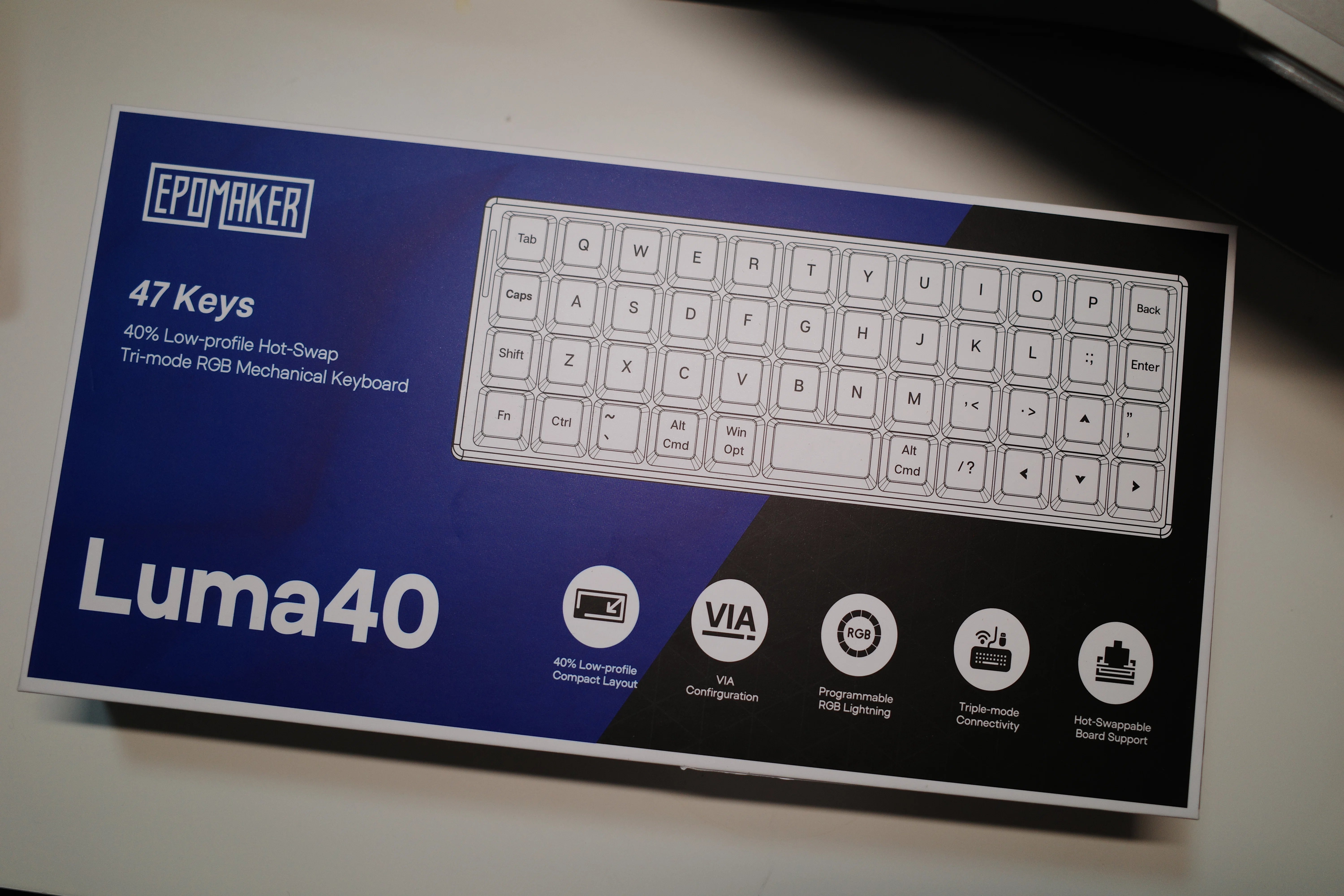 EPOMAKER Luma40】40％ロープロファイルメカニカルキーボードに手を