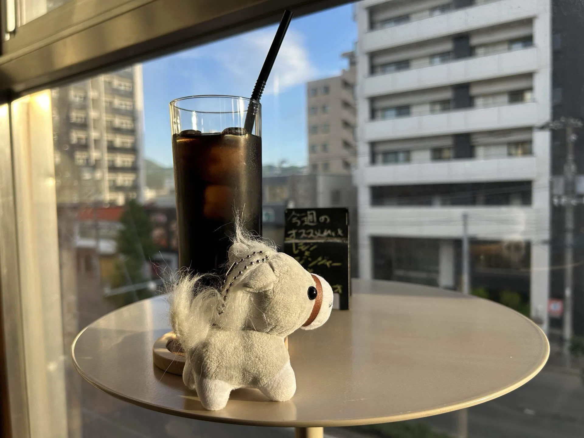 札幌シーシャバー】掛けたソファから離れたくない〜shisha modern