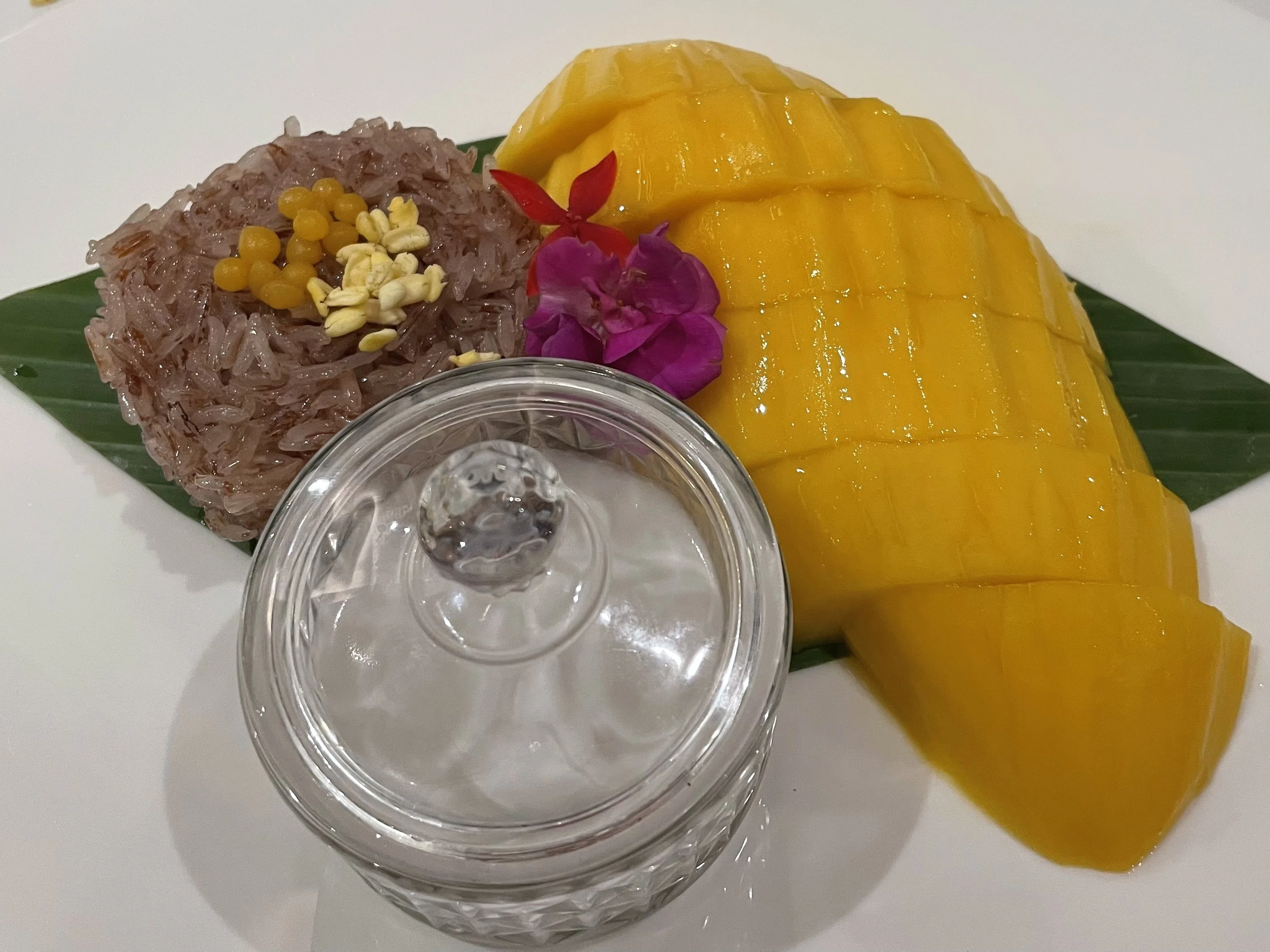 バンコックで、タイ料理をいただく｜Akio van der Meer