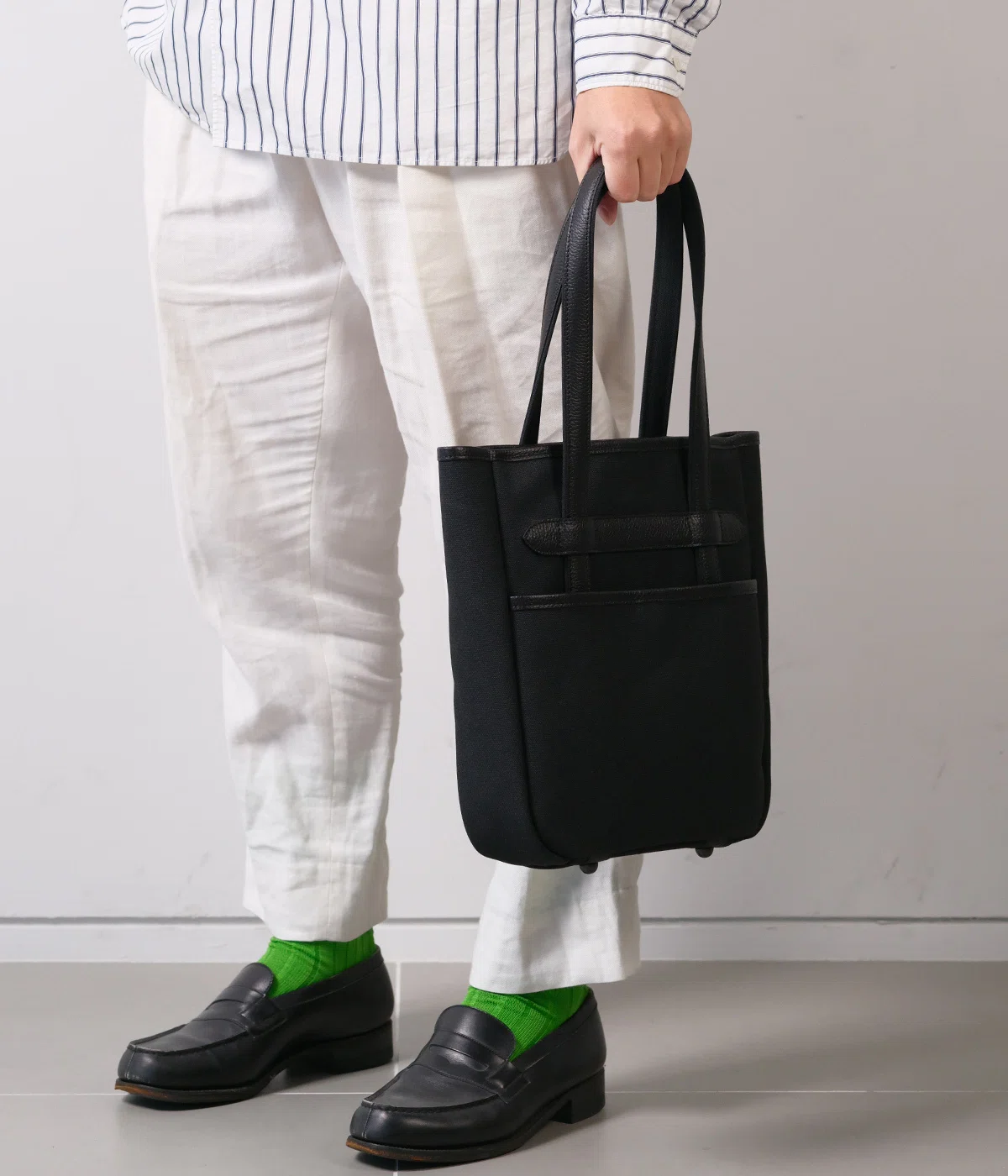 仕事も休日も使える。大人の男性のための上質トートバッグ｜Sumi