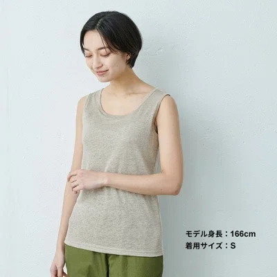 生成カラーのプレミアムリネン®カップ付きリネンタンクトップ。ブラジャーが苦しい夏に選びたい、日本製リネン100％のノンワイヤー夏インナー。