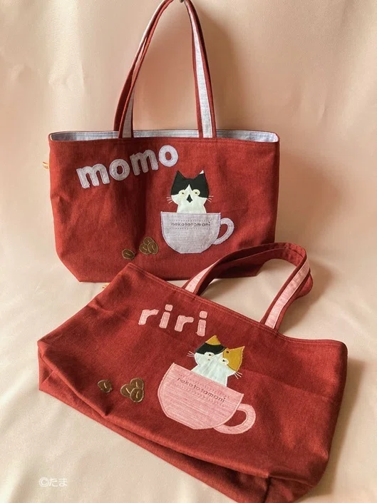 533. トートバッグとコースターを、委託先のお店に納品しました