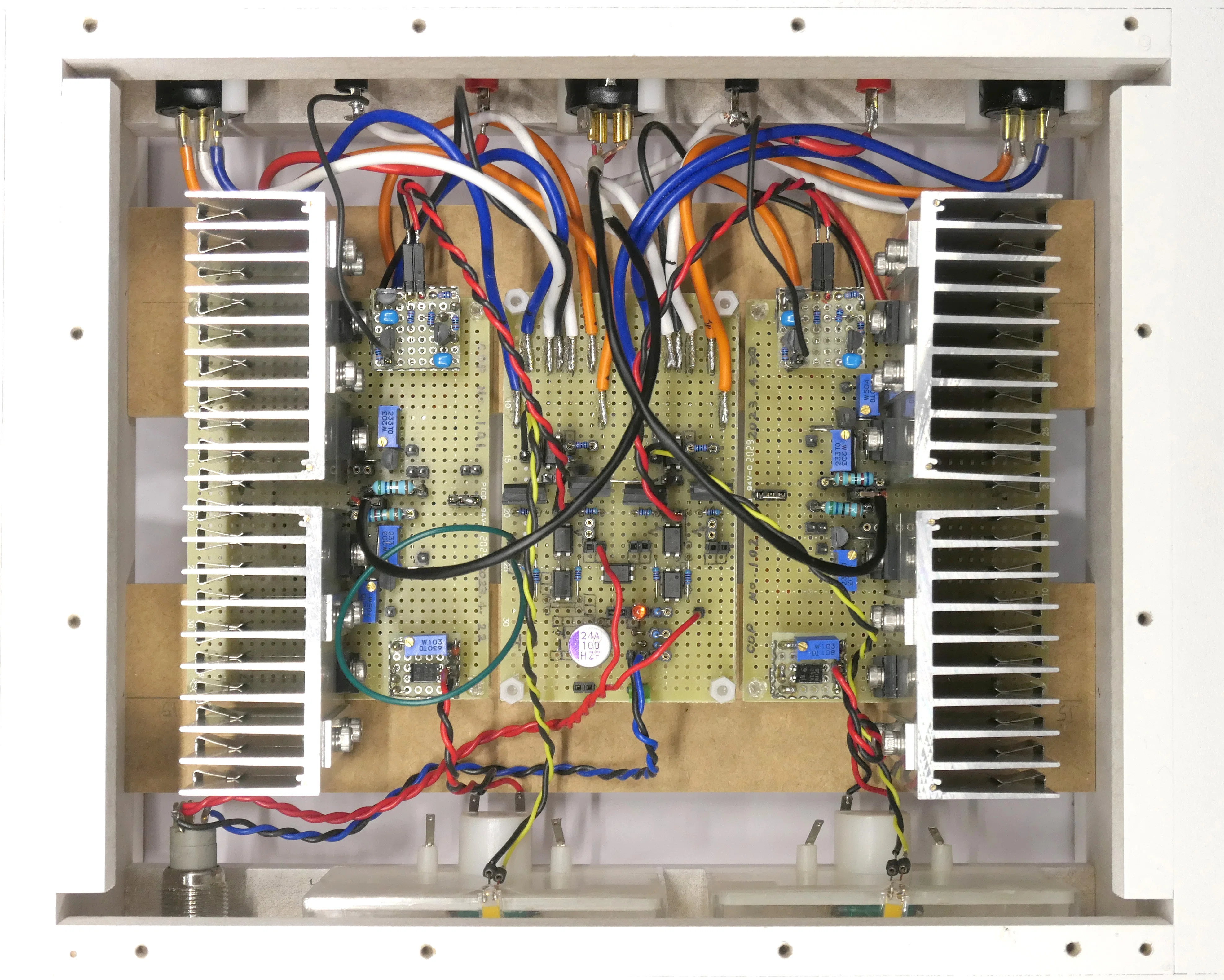 電流出力型4トランジスターパワーアンプの設計と製作（土屋 剛）【読者