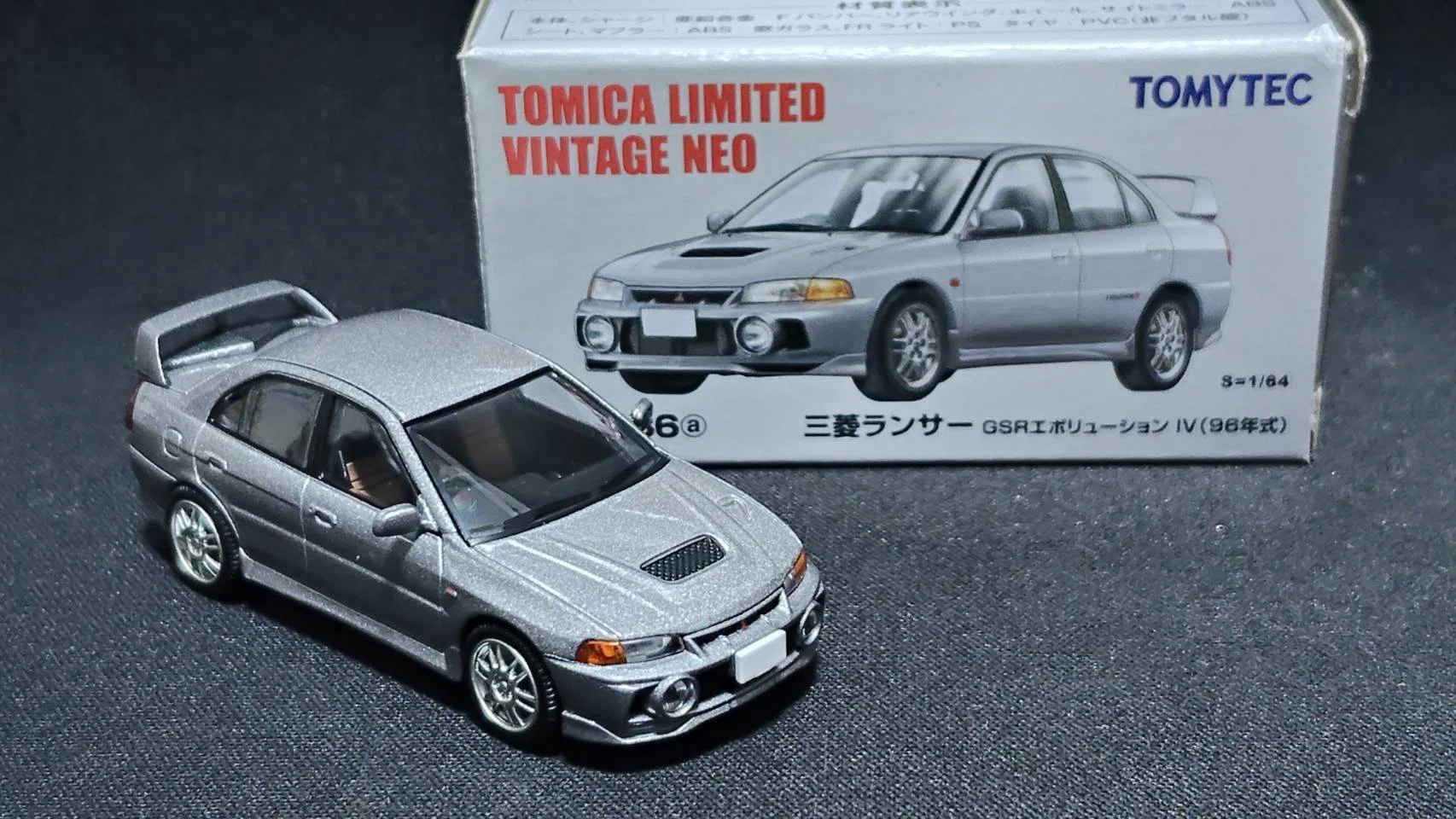 tomica LIMITED VINTAGE NEO 1/64 MITSUBISHI LANCER GSR EVOLUTION Ⅳ