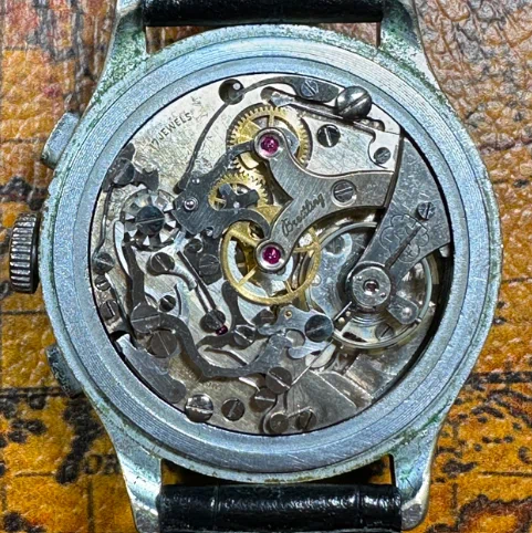 61.クロノグラフはエボーシュで支えられていた？― Venus・Valjoux