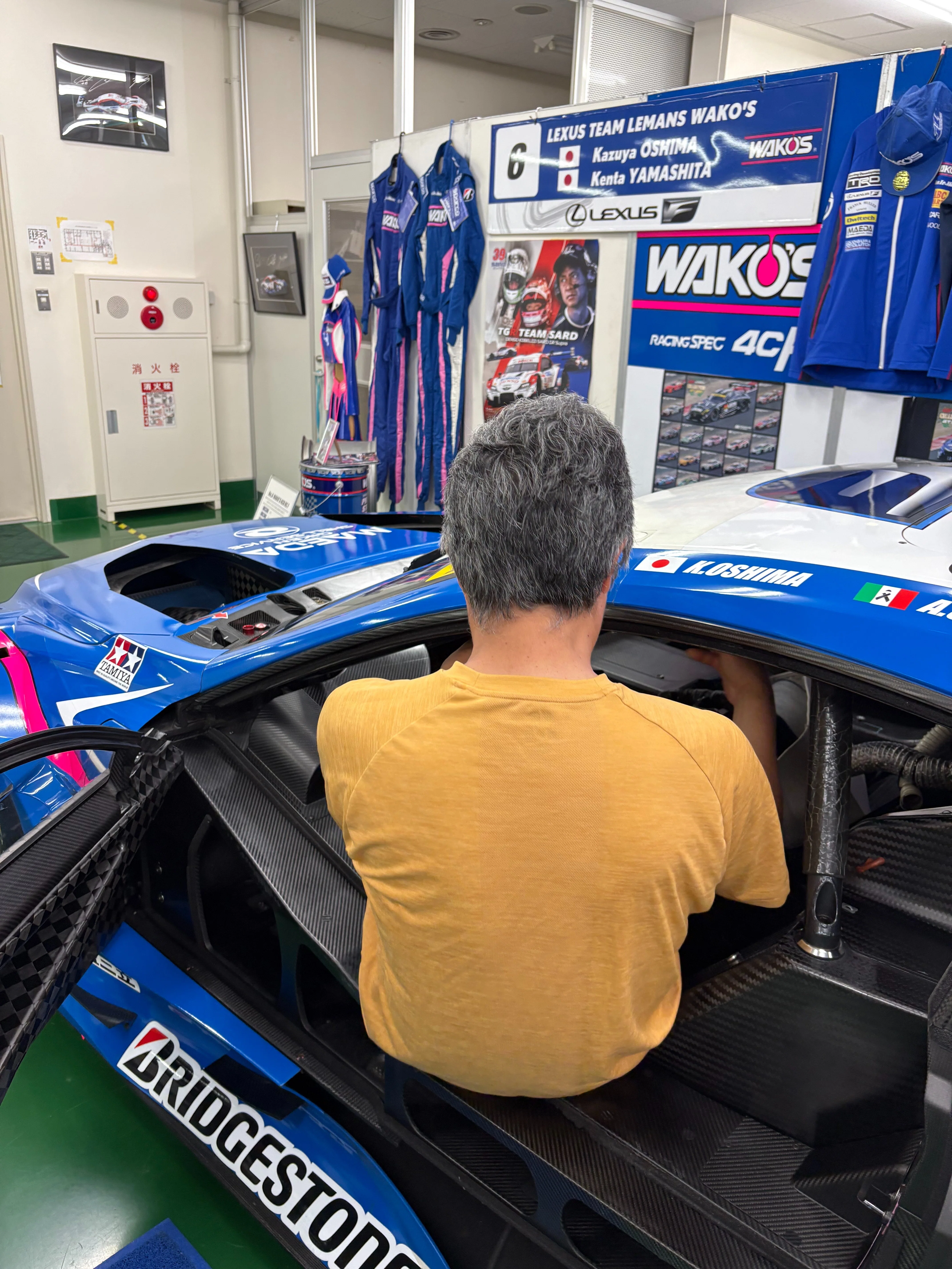 新品チェーンのグリスは悪」なのか？WAKO'Sの実験室で知った、ケミカル