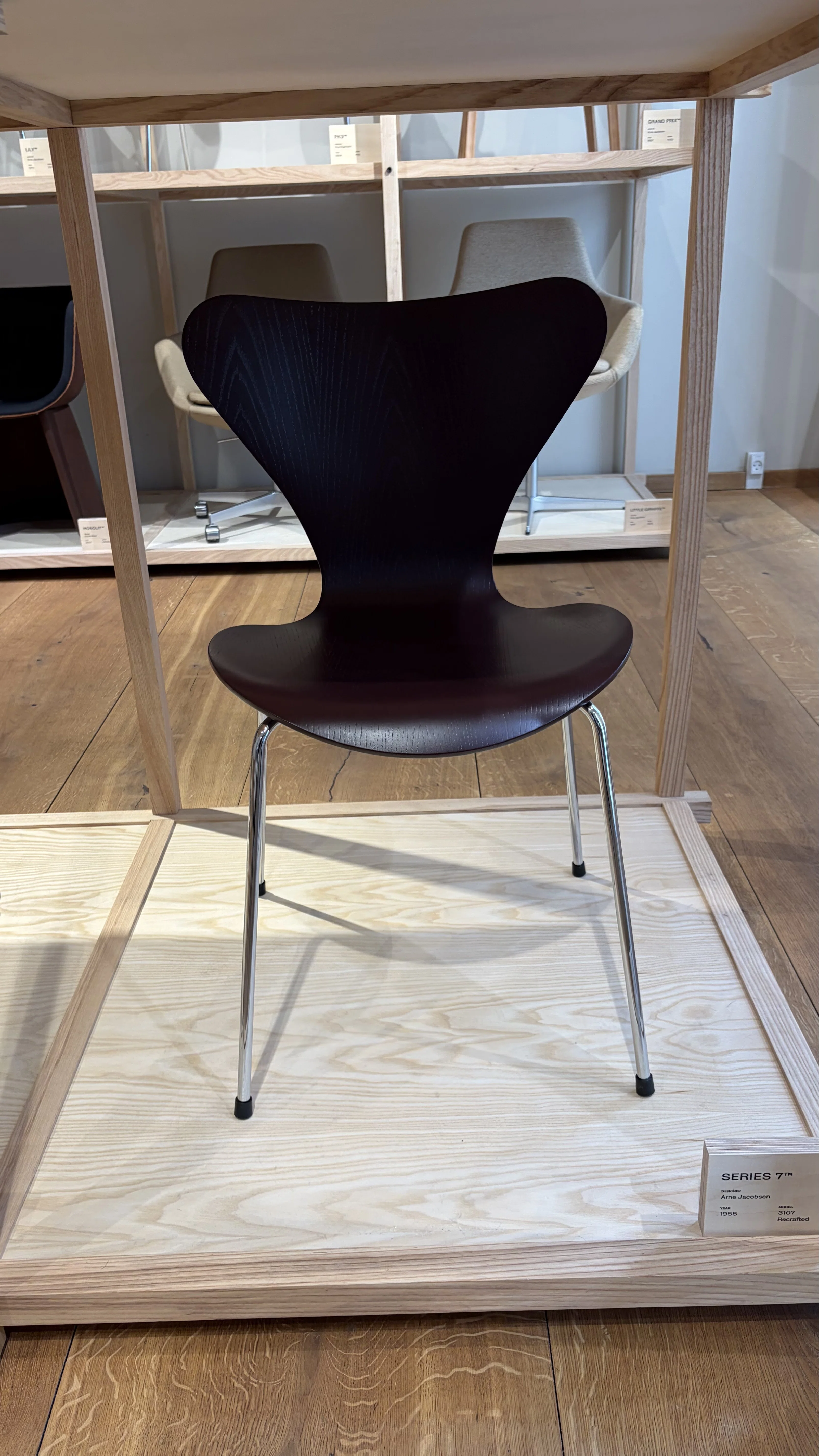 🇩🇰デンマーク家具: 名作を見て座る｜🇳🇱つよしの駐夫日記（オランダ）