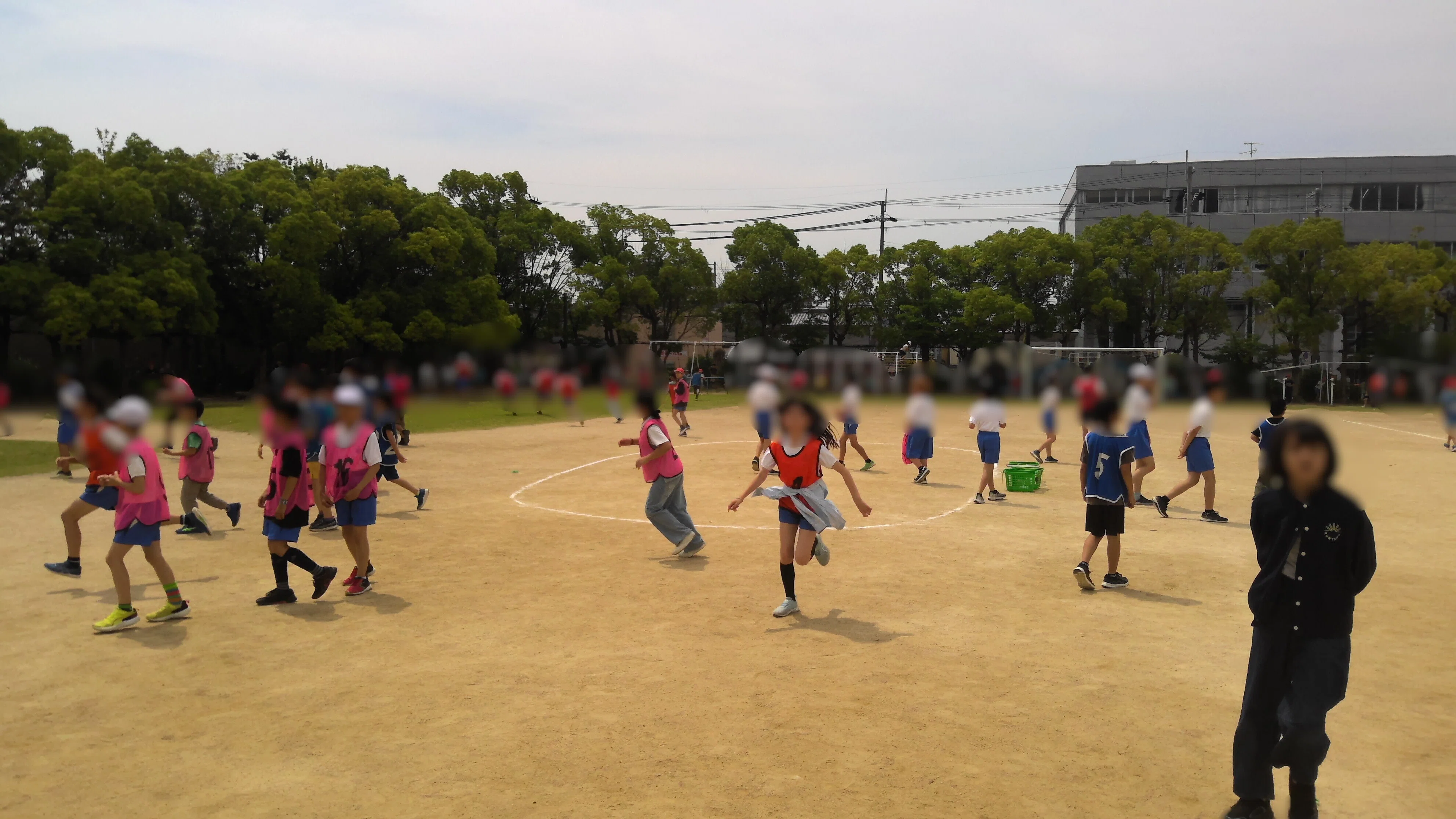 6.19 学校の様子（体育委員会企画イベント、お話会）｜箕面市立中小学校