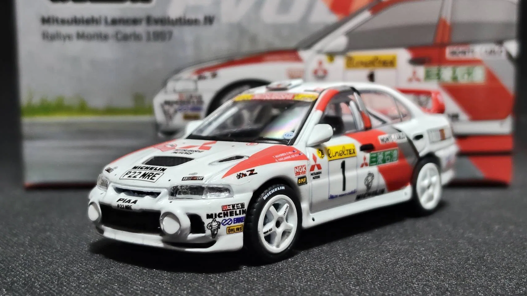 Tarmac Works GLOBAL64 1/64 Mitsubishi Lancer Evolution Ⅳ Rallye