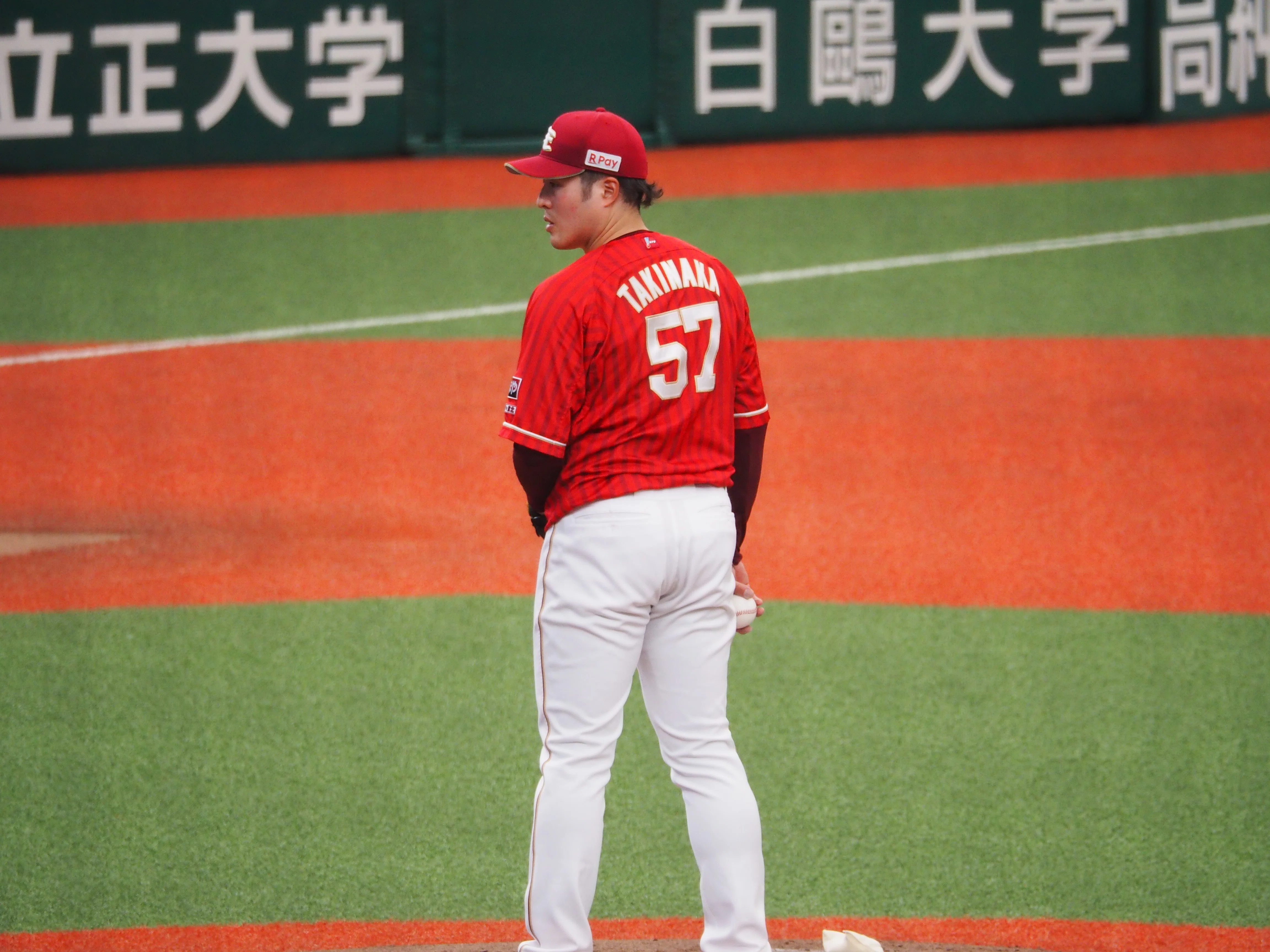 デジタル一眼レフカメラで野球観戦へ②｜おろ