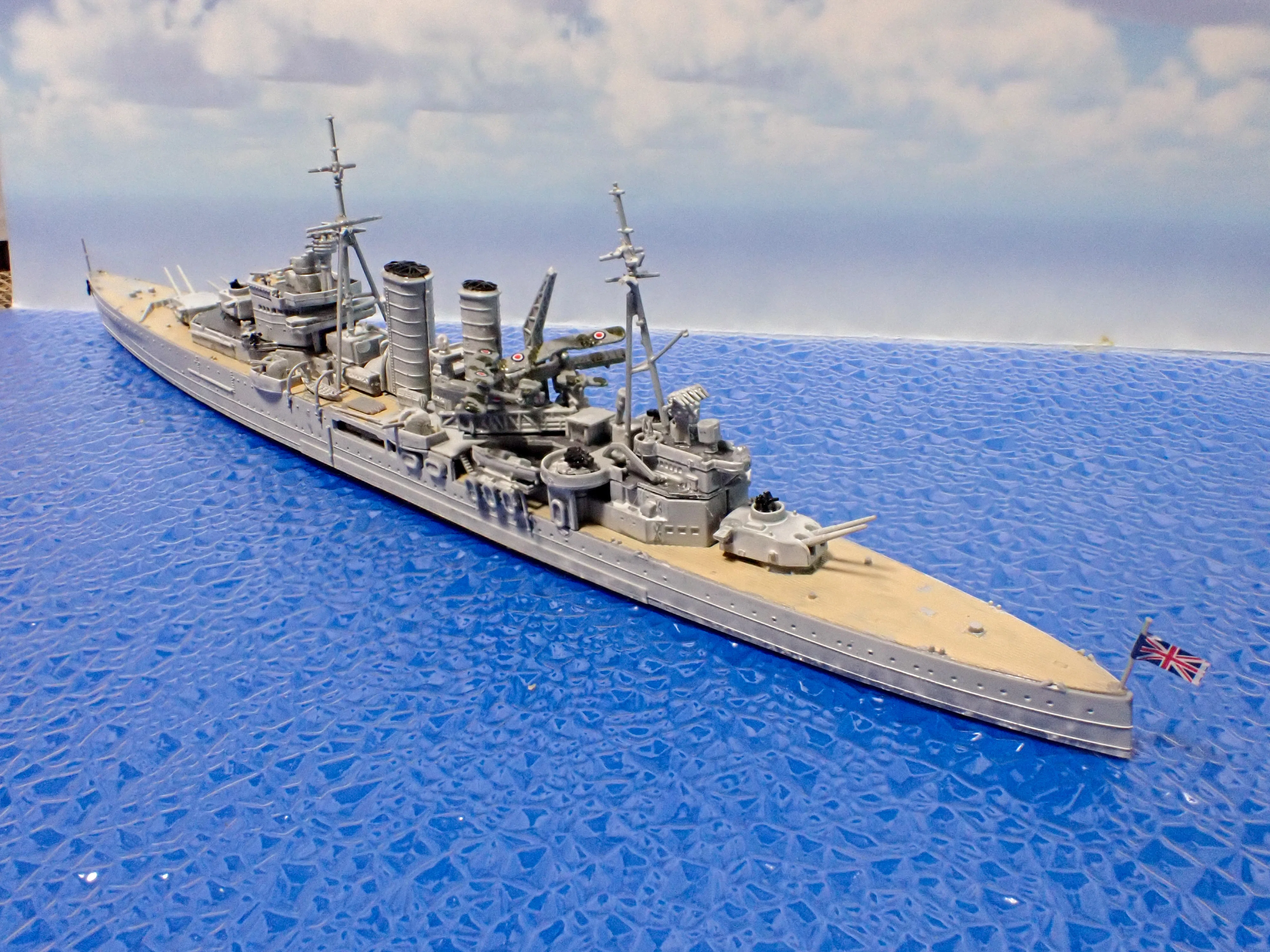 1/700 ウォーターラインシリーズ アオシマ イギリス重巡洋艦